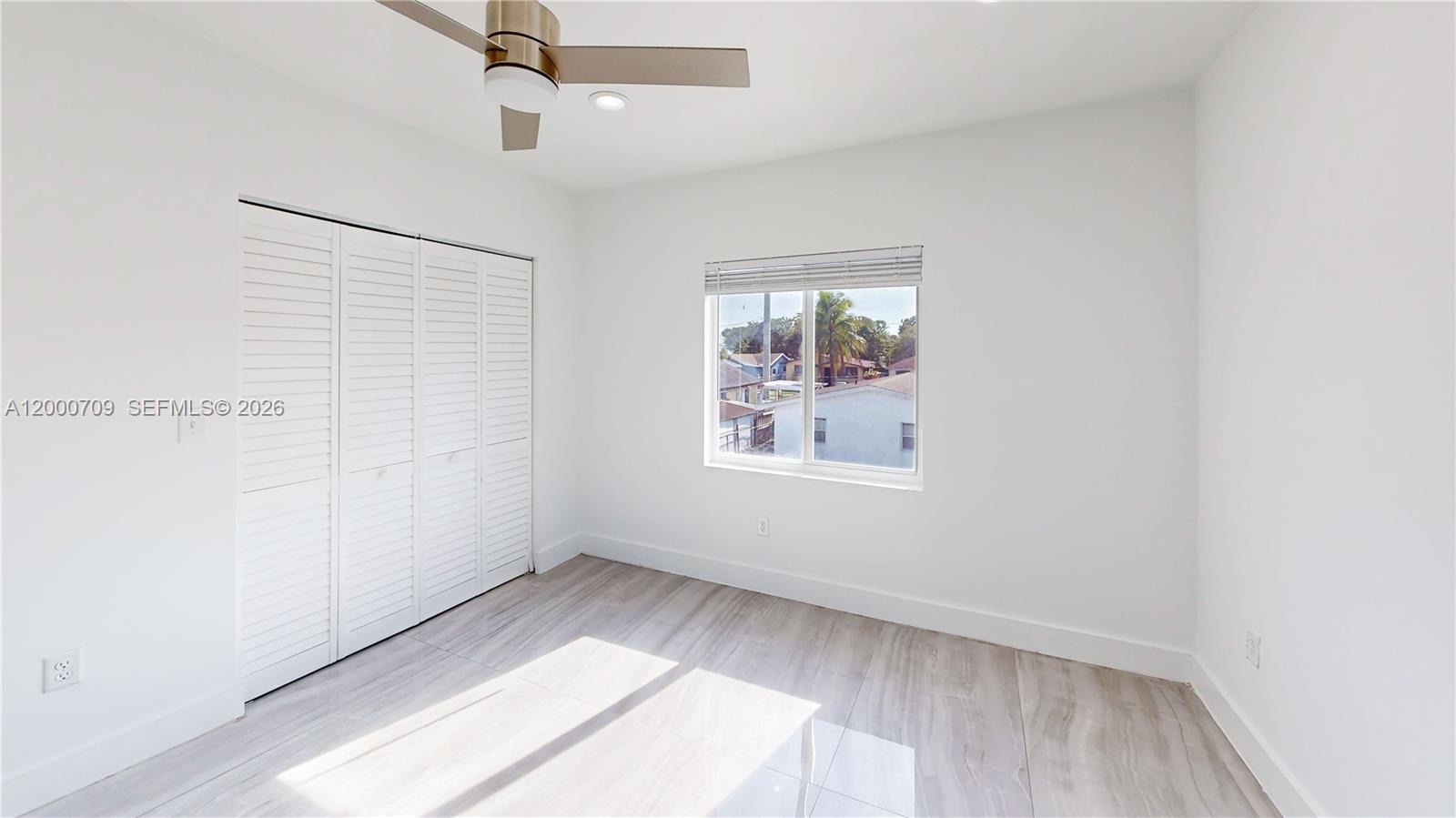 LIBERTY CITY - Residential