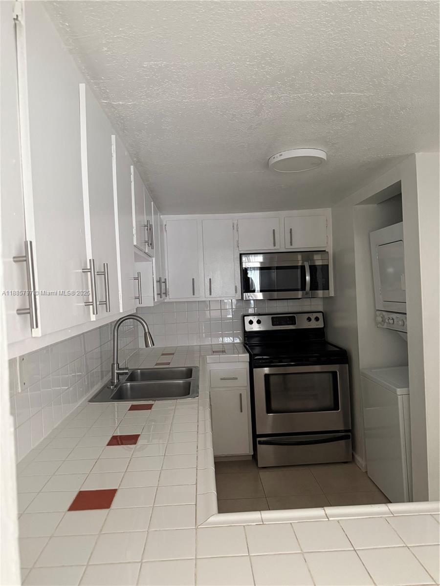 10090 NW 80th Ct 1232