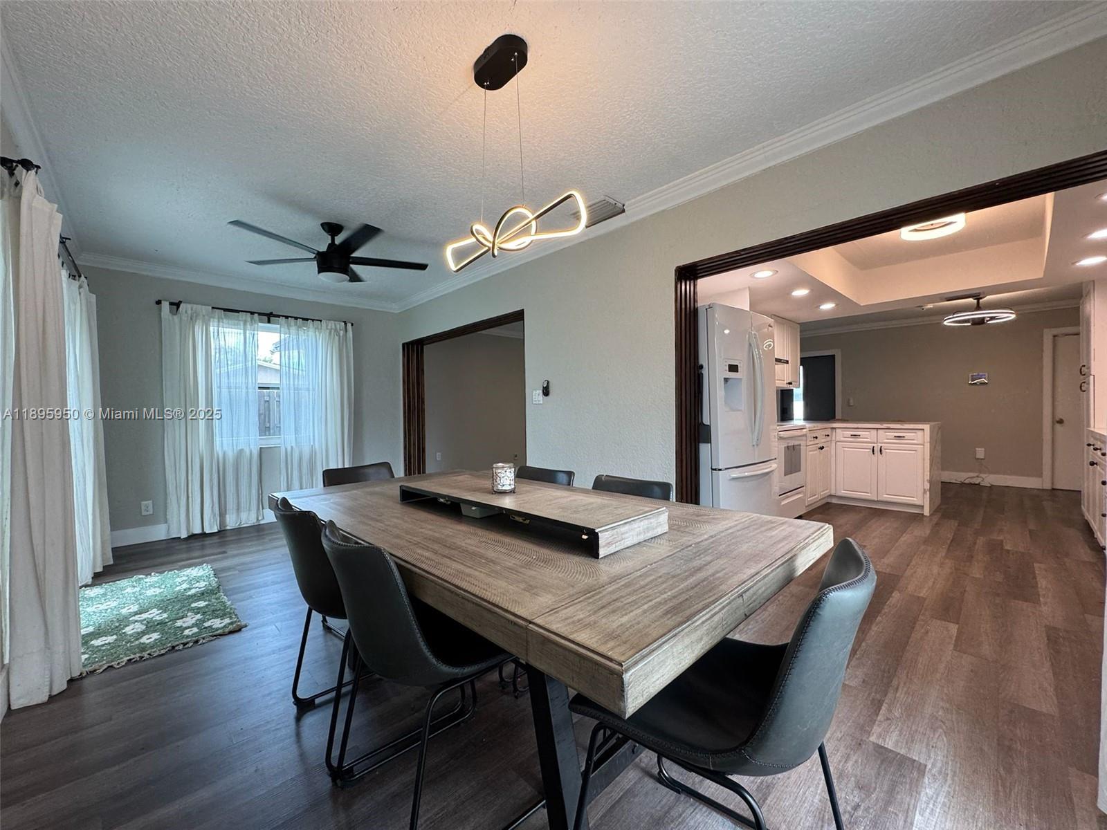 SUNRISE GOLF VILLAGE SE 20 - Residential Lease