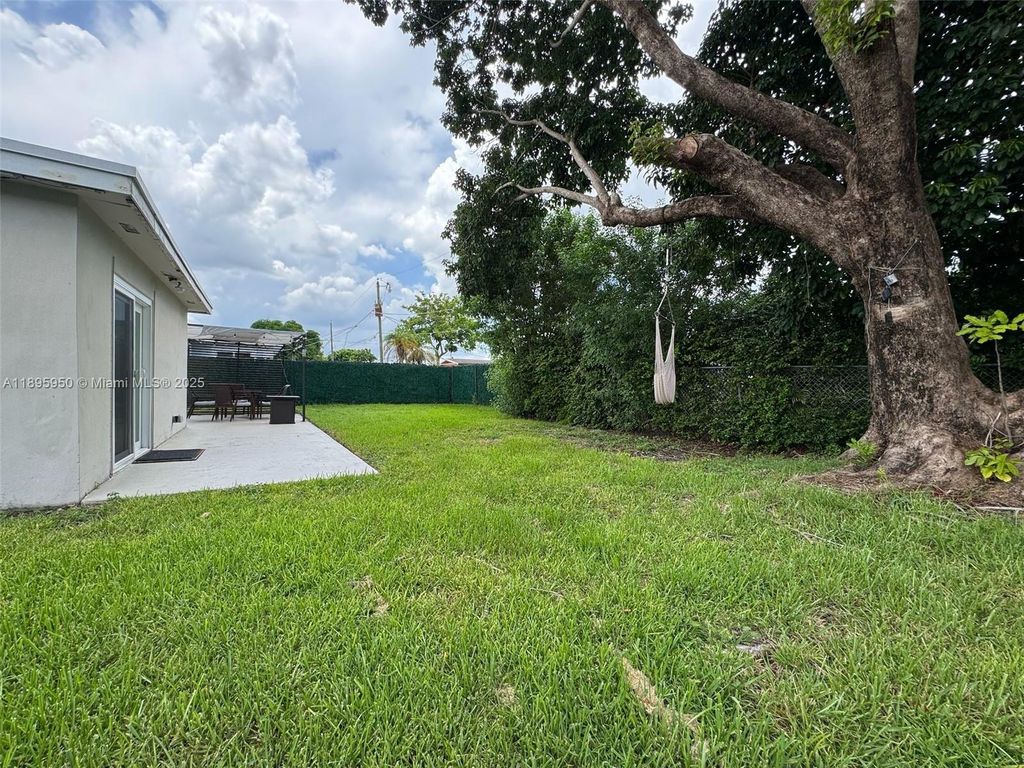 Photo of 2631 NW 94th Ave, Sunrise, FL 33322 (MLS # A11895950)