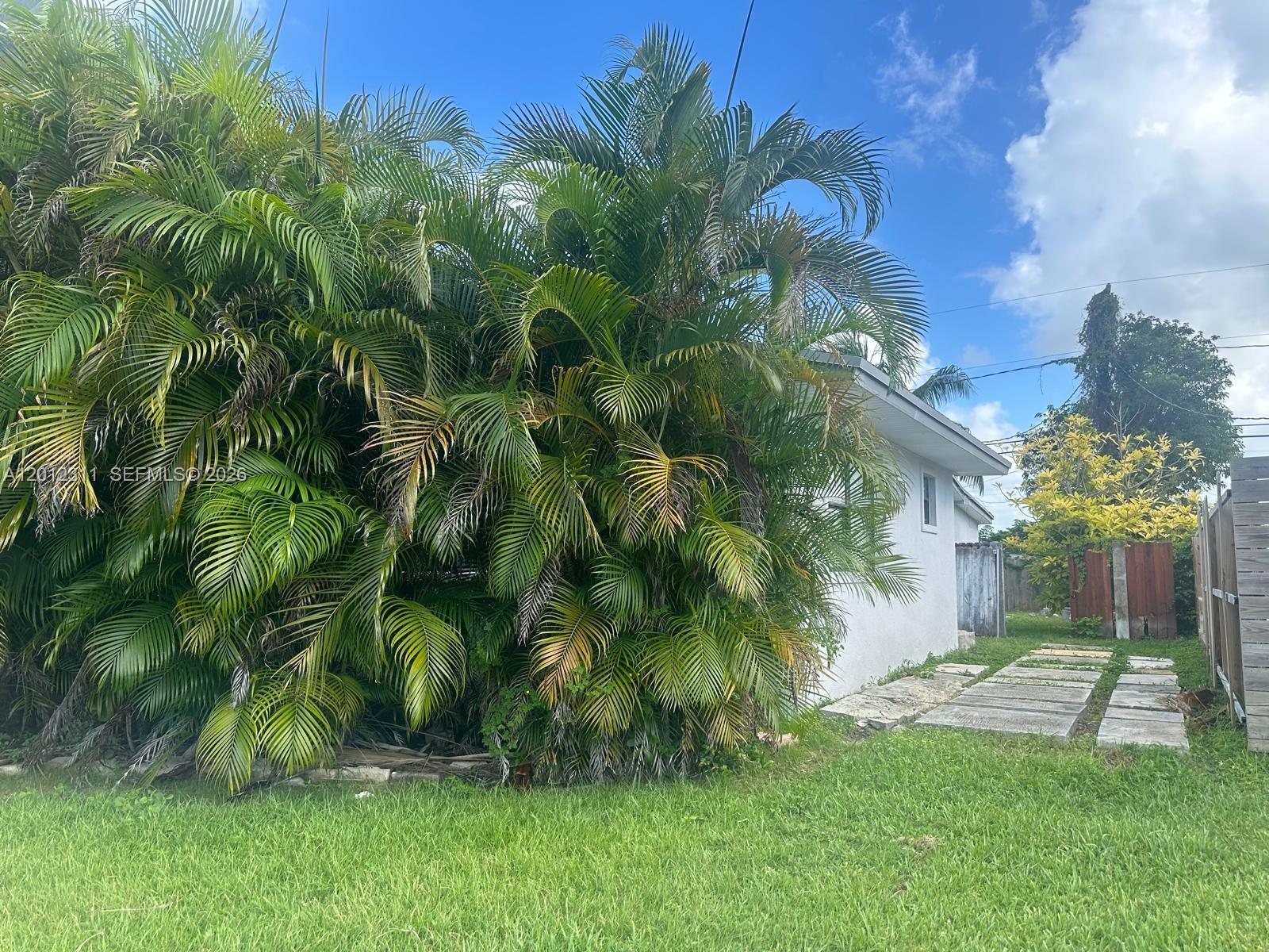 WHISPERING PINES EST SEC - Residential