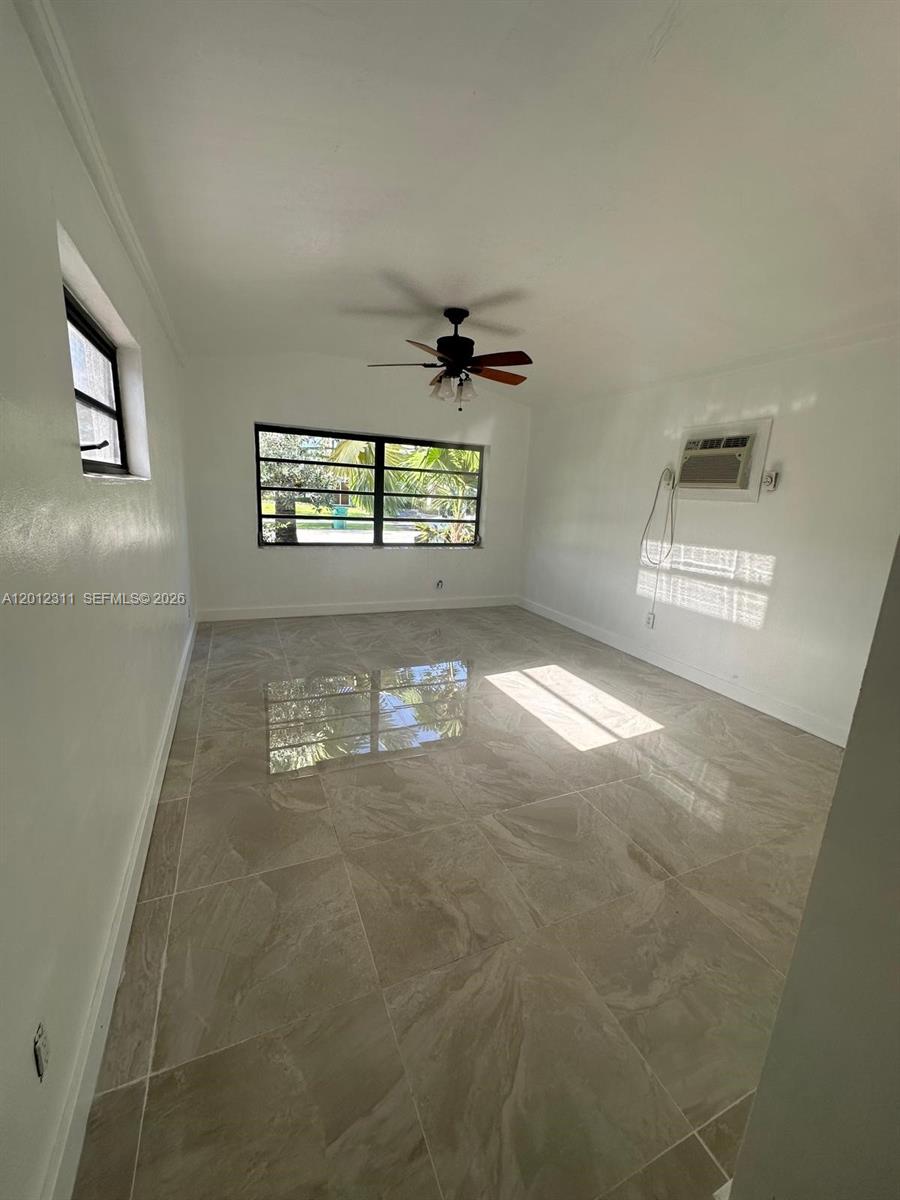 WHISPERING PINES EST SEC - Residential