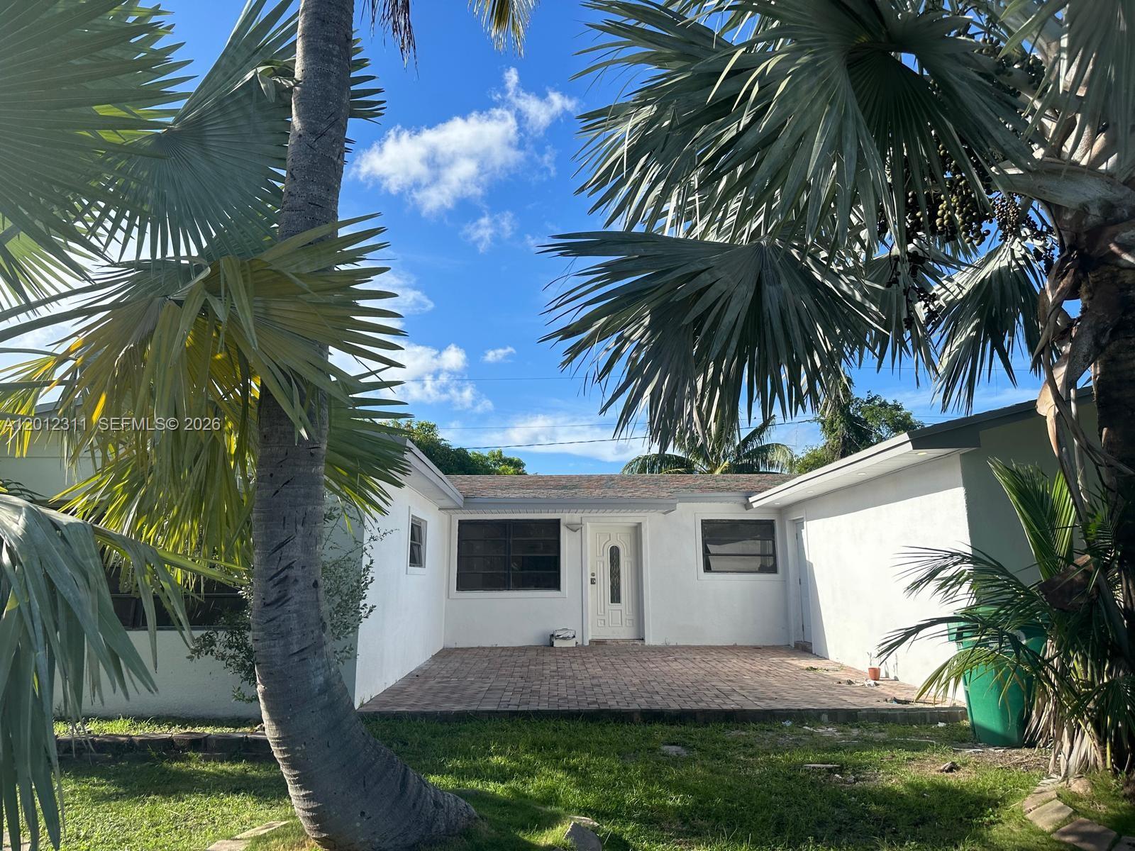 WHISPERING PINES EST SEC - Residential