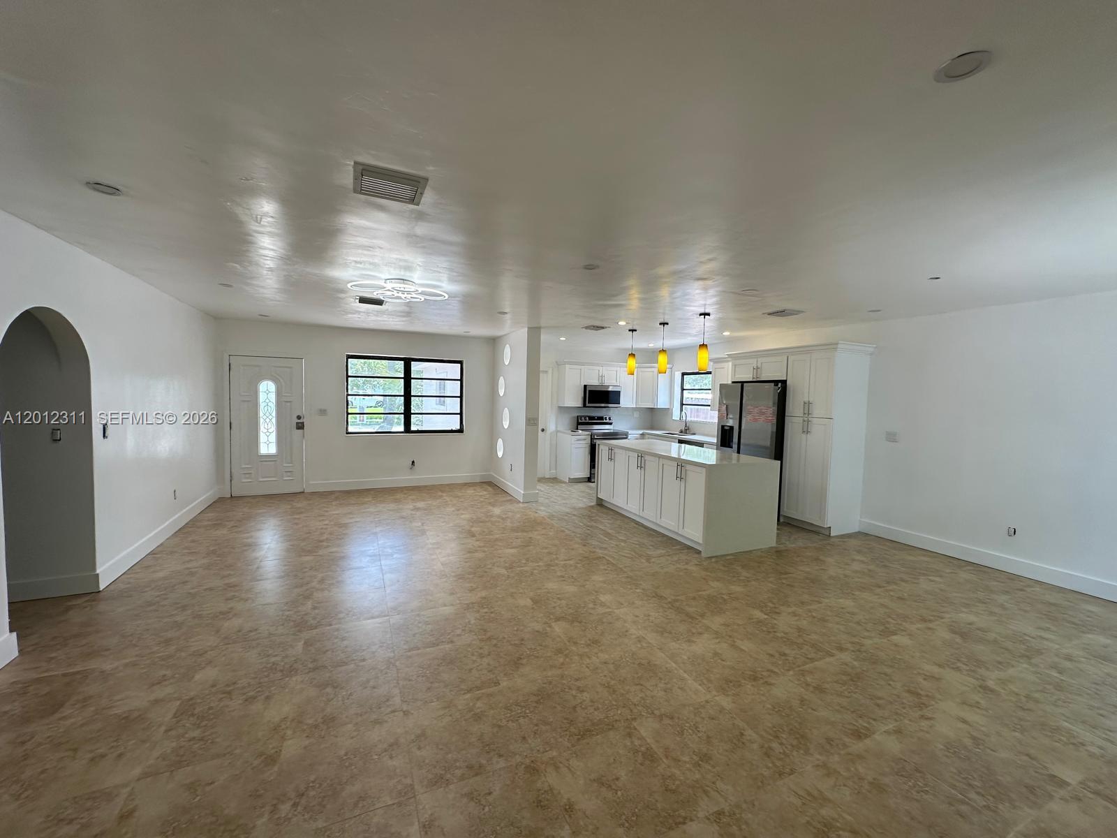 WHISPERING PINES EST SEC - Residential
