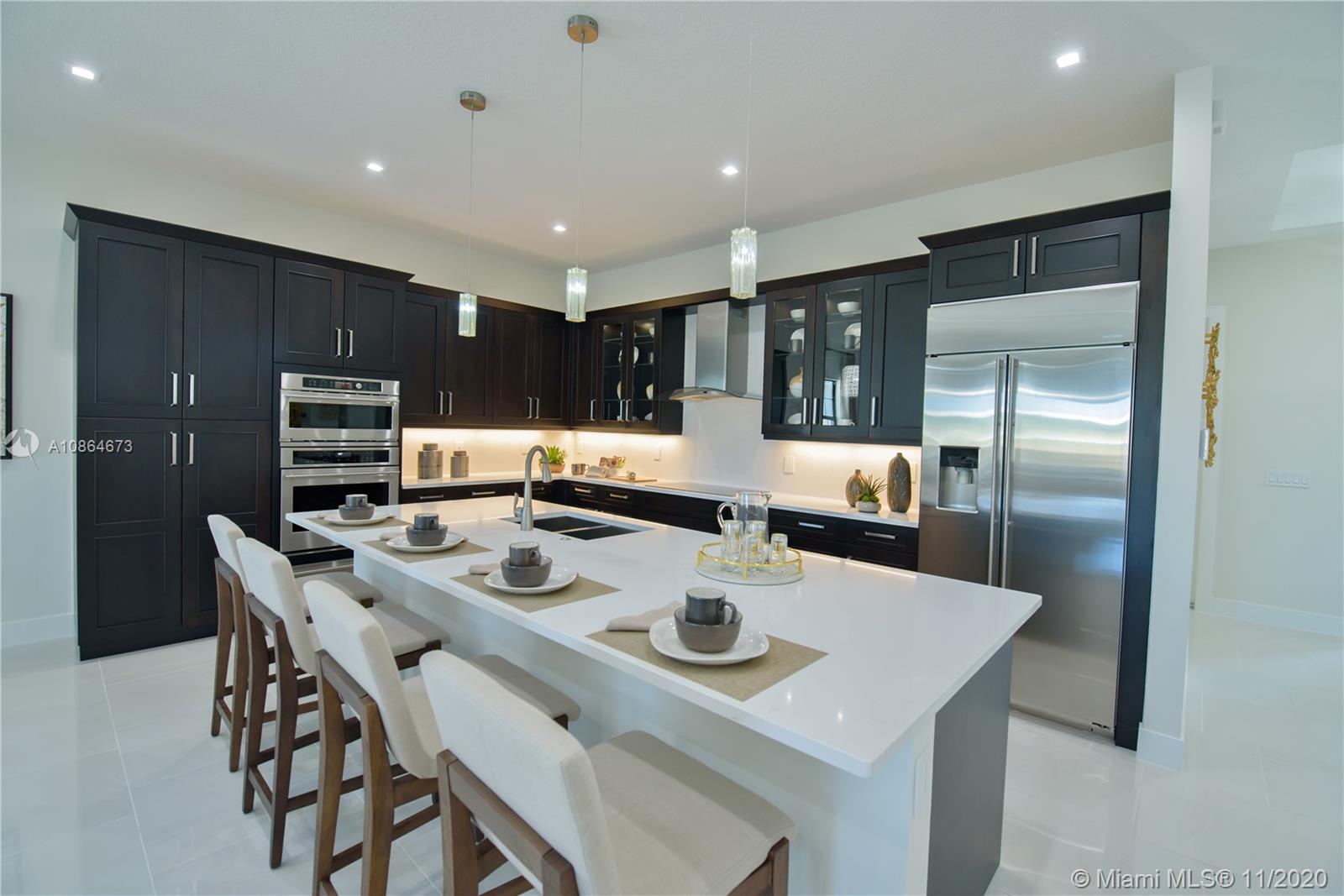 BANYAN CAY RESORT COMMUNI - Residential