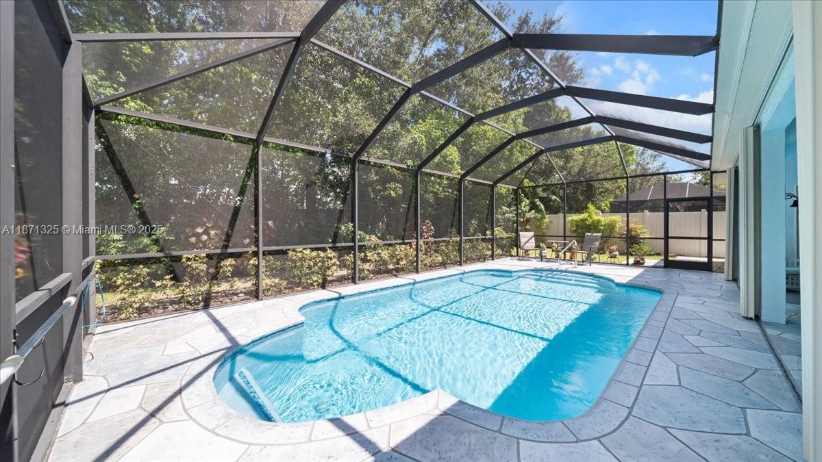 PEBBLEBROOKE LAKES - Residential