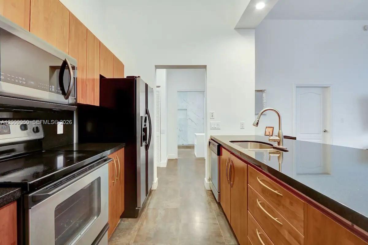 THE CLUB AT BRICKELL BAY - Residential