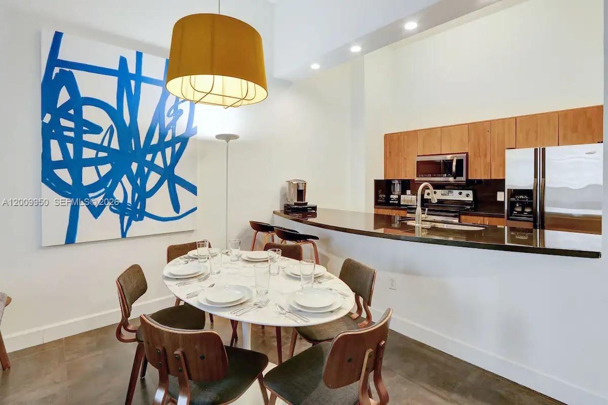 THE CLUB AT BRICKELL BAY - Residential