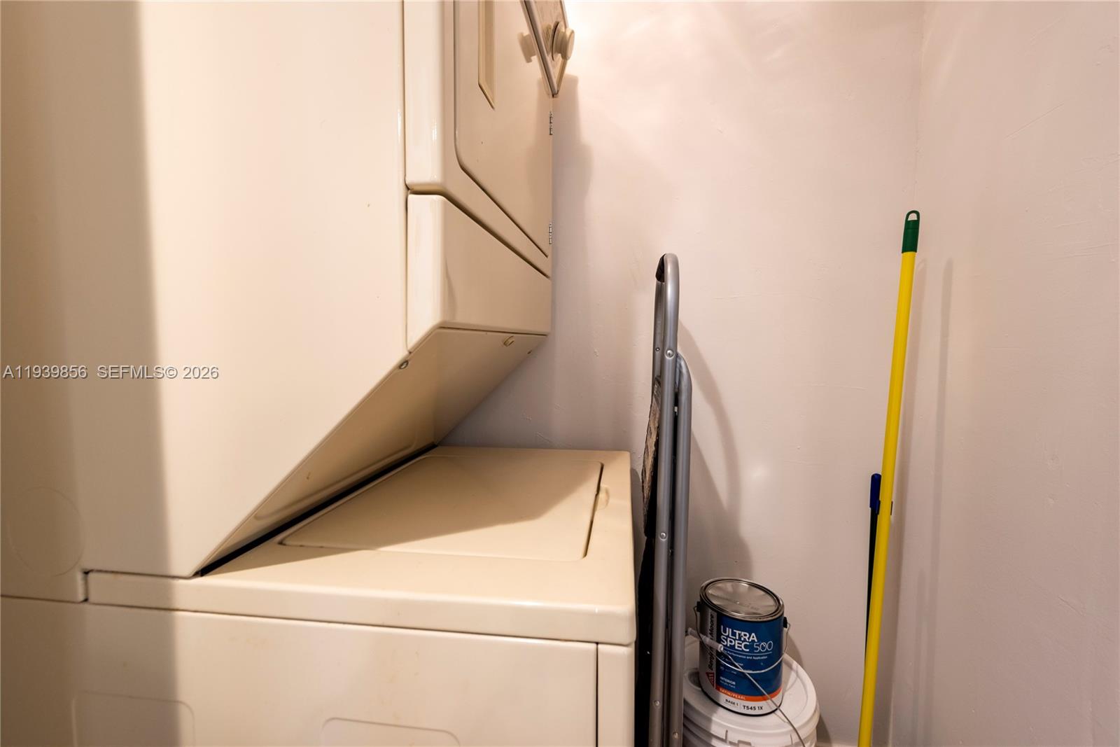 SEA AIR TOWERS CONDO - Residential