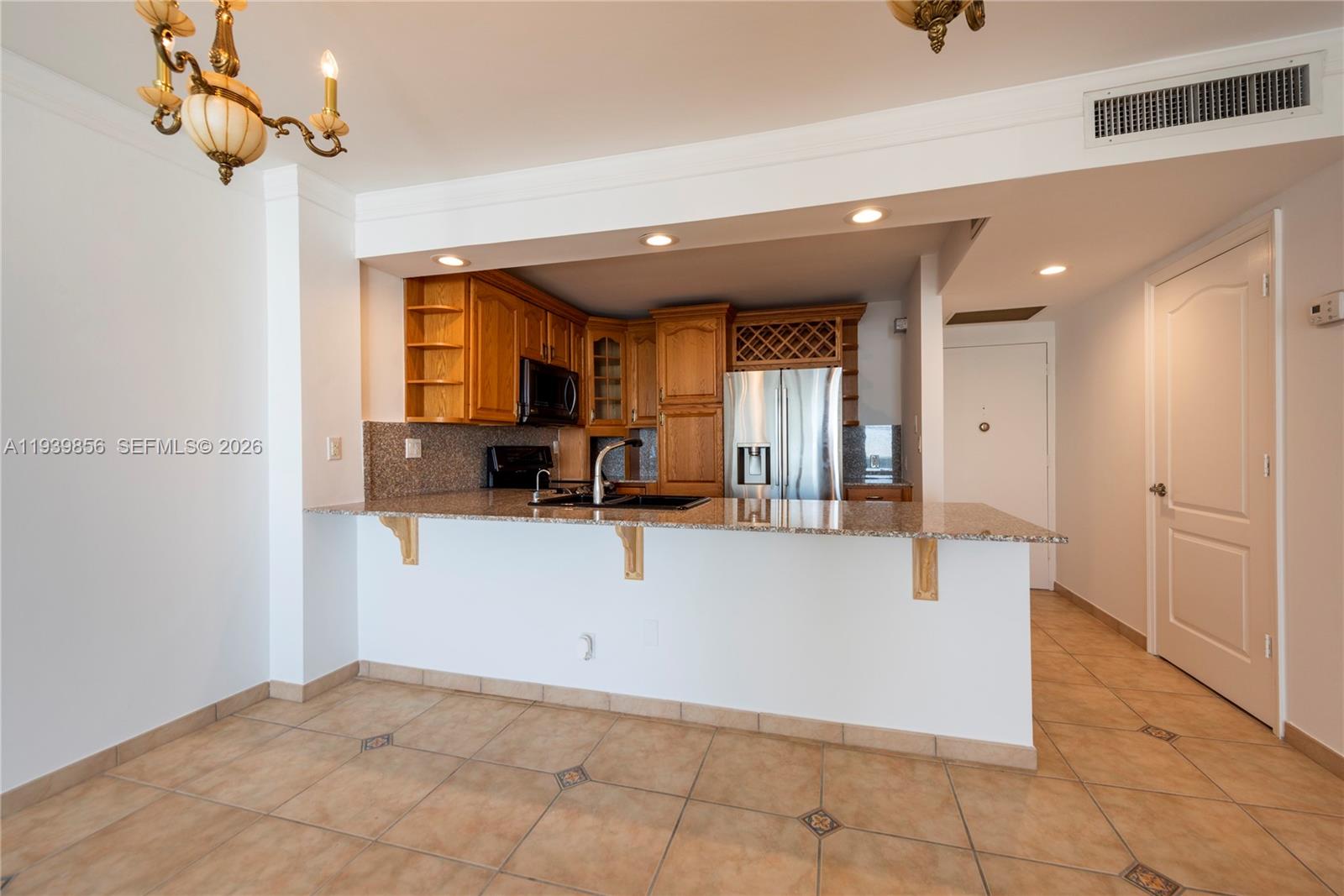 SEA AIR TOWERS CONDO - Residential