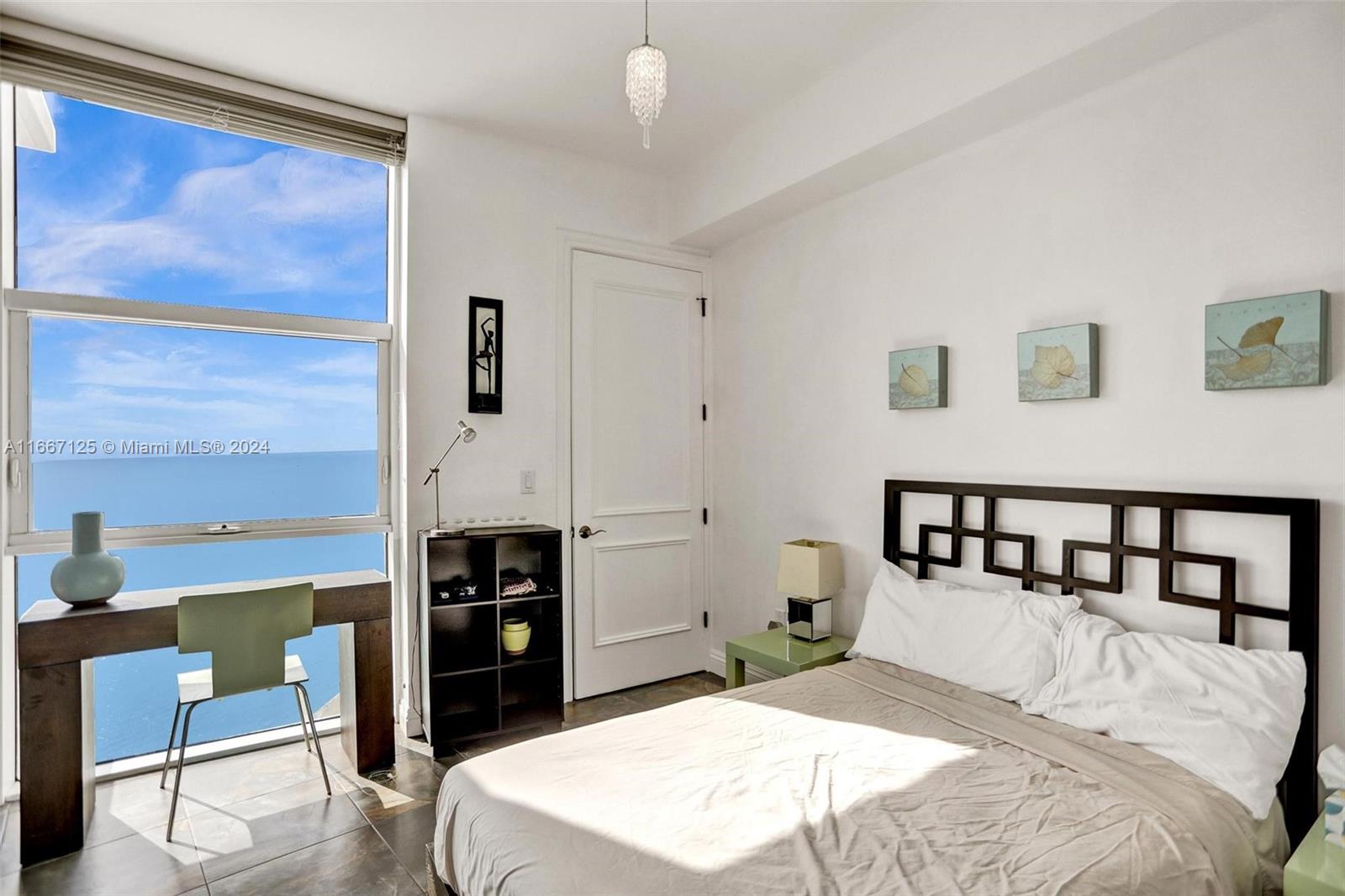 TRUMP PALACE CONDO - Residential