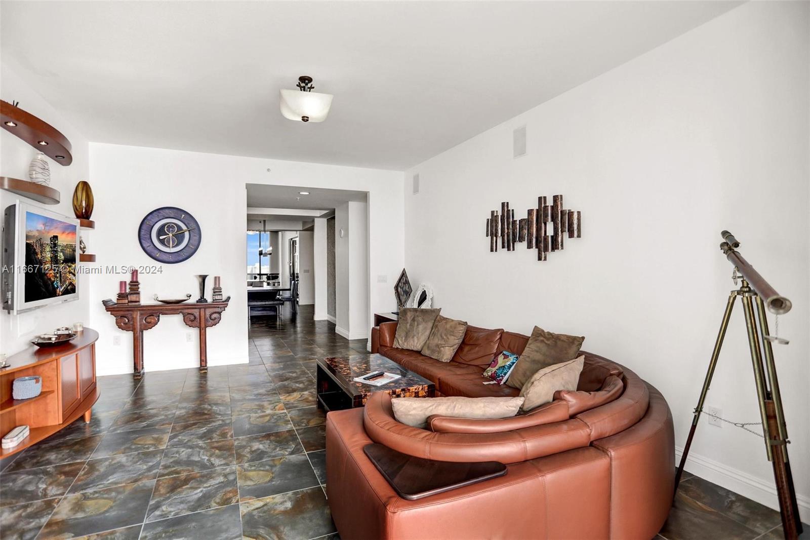 TRUMP PALACE CONDO - Residential