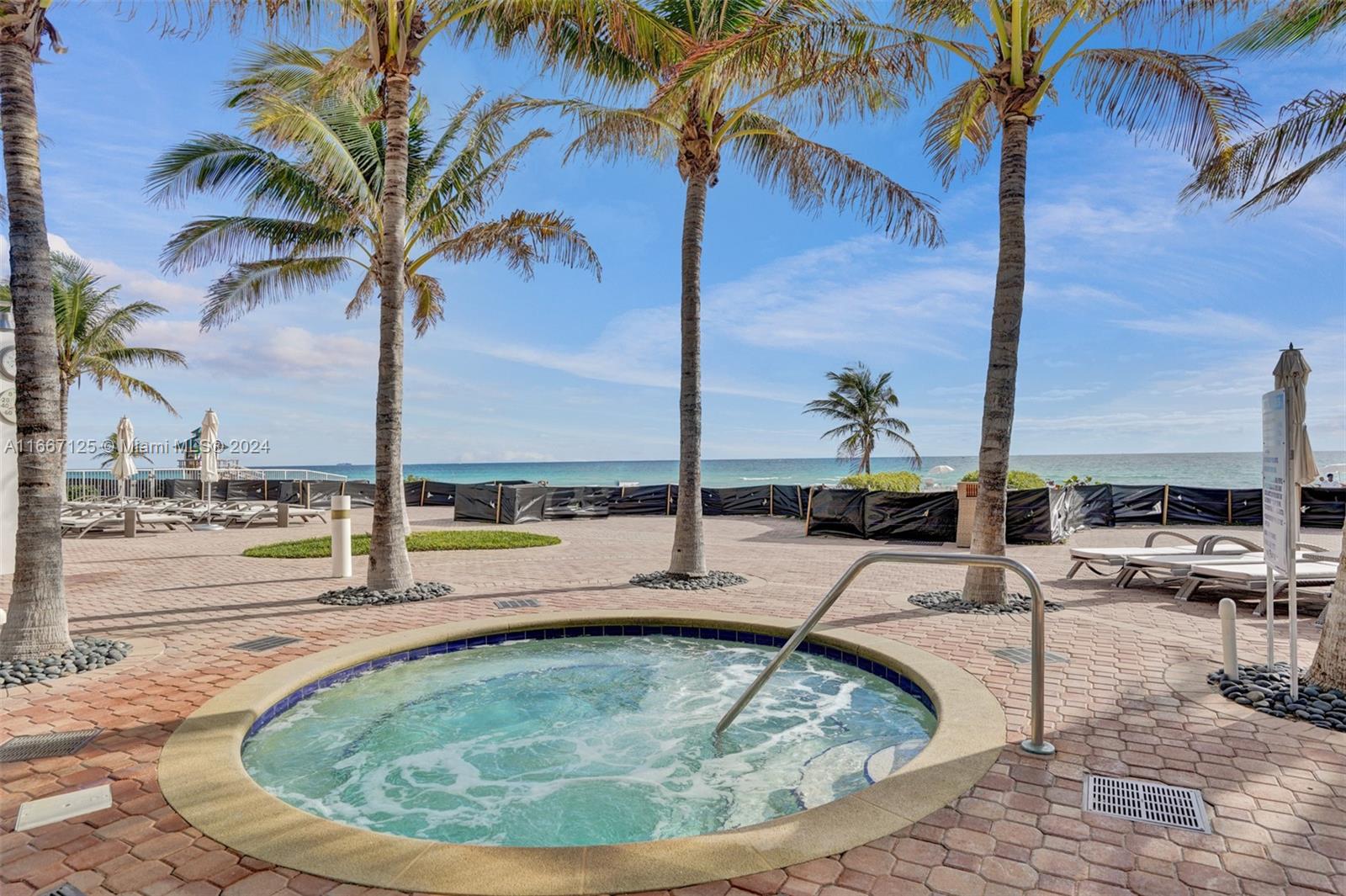 TRUMP PALACE CONDO - Residential