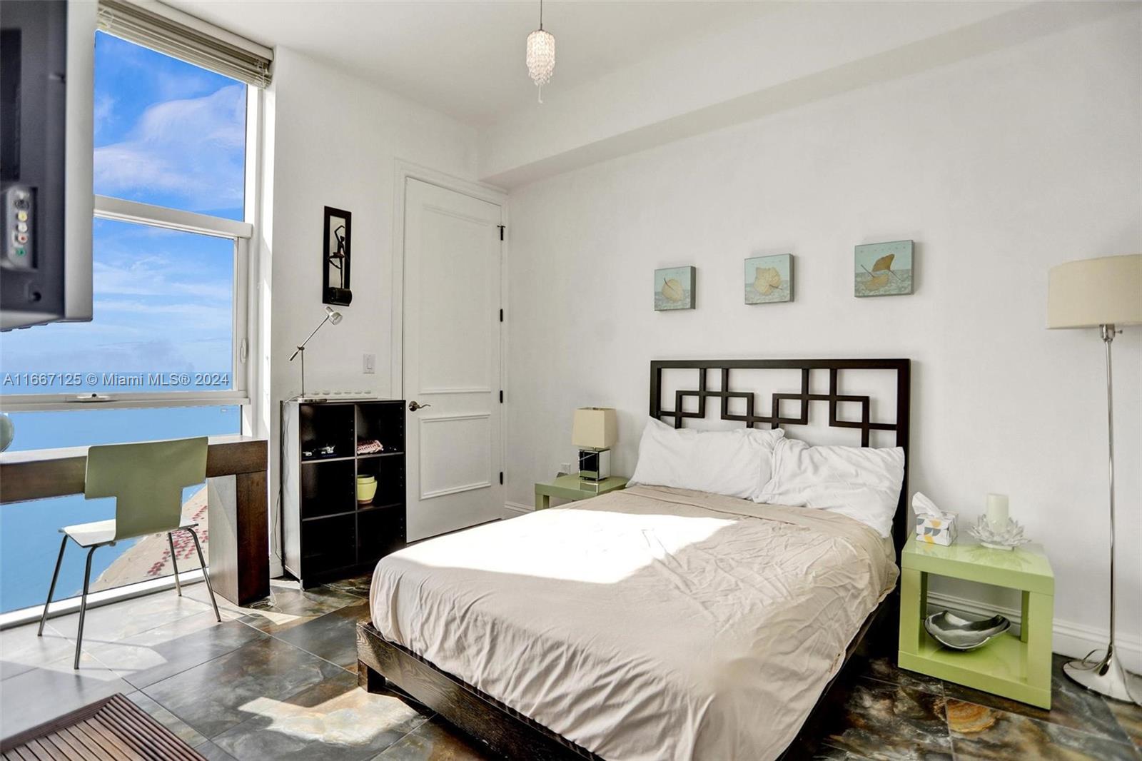 TRUMP PALACE CONDO - Residential