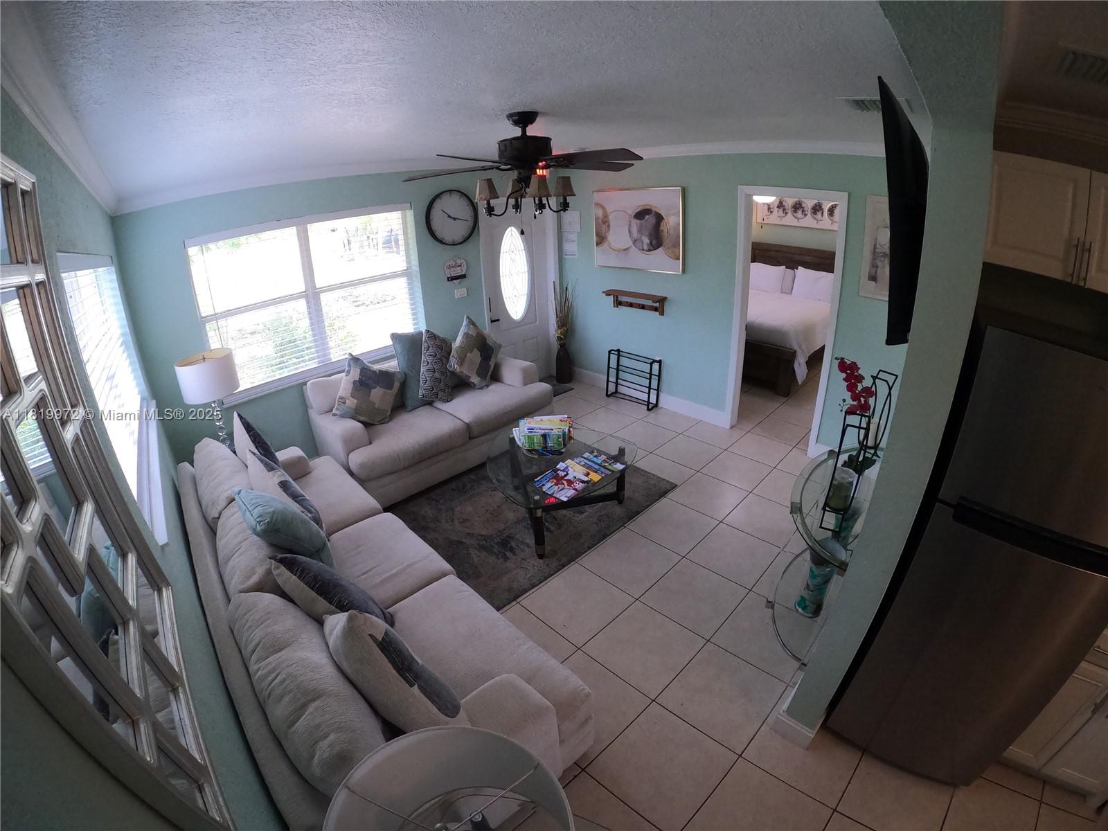 BEVERLY PARK - Residential Lease