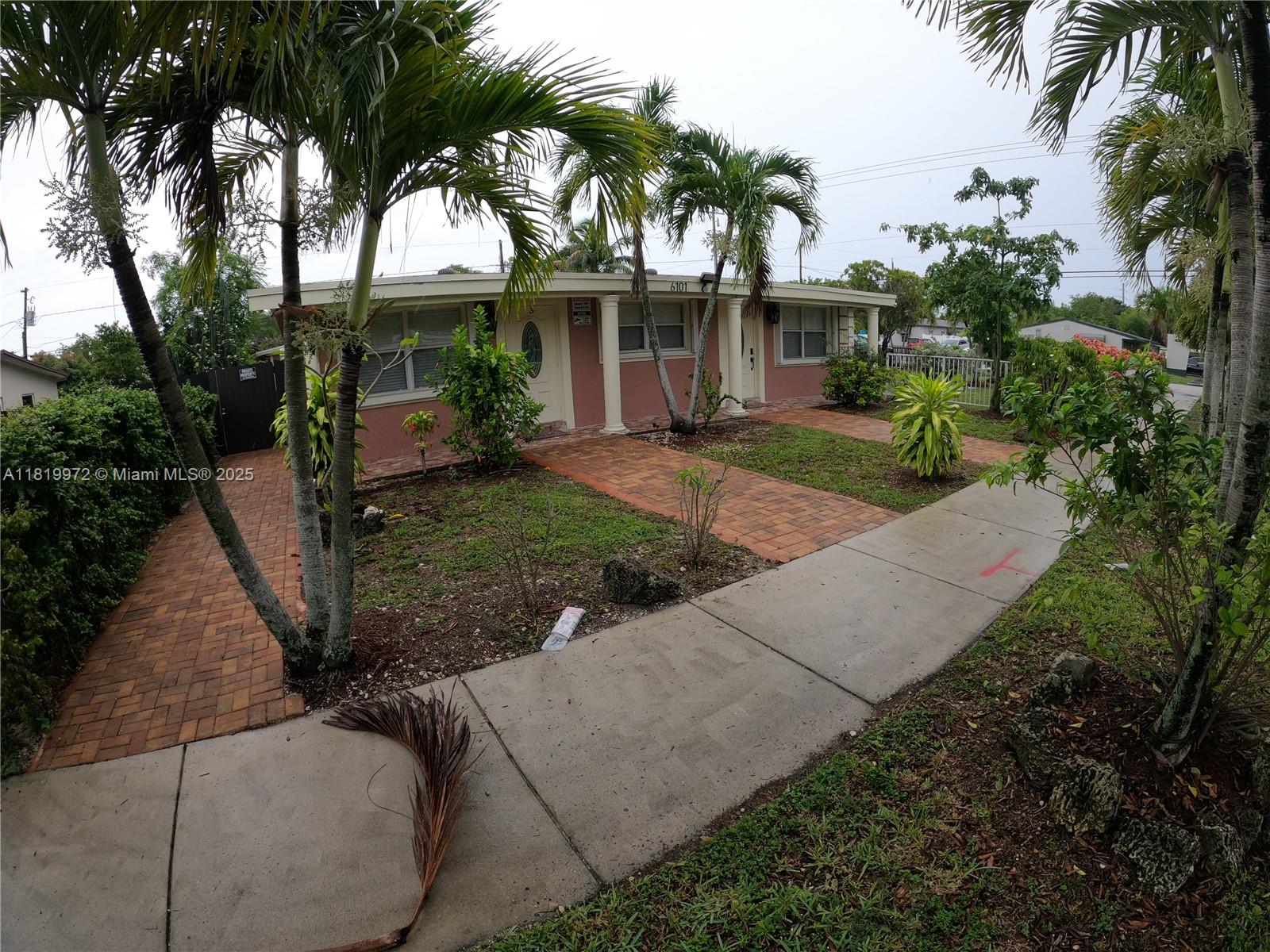 6101 Rodman St 2