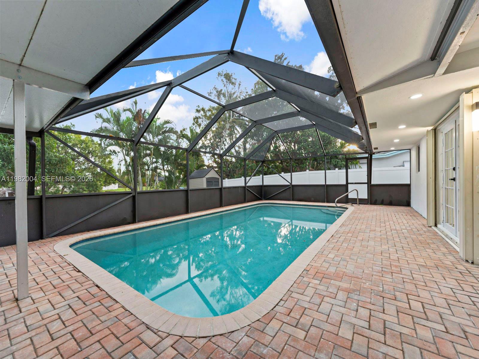 PALM-AIRE VILLAGE 2ND SEC - Residential