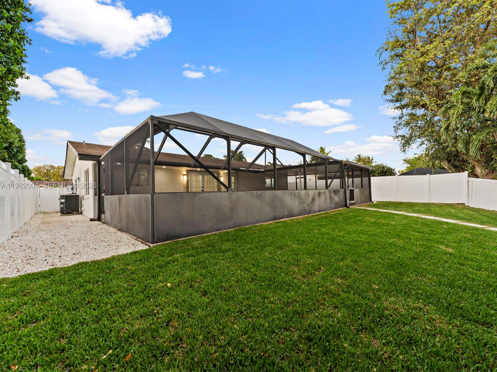 PALM-AIRE VILLAGE 2ND SEC - Residential