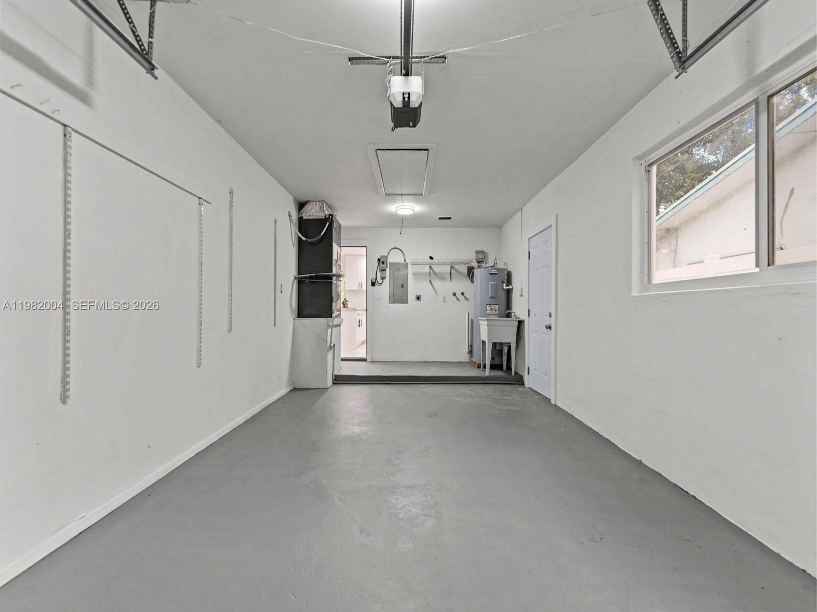 PALM-AIRE VILLAGE 2ND SEC - Residential