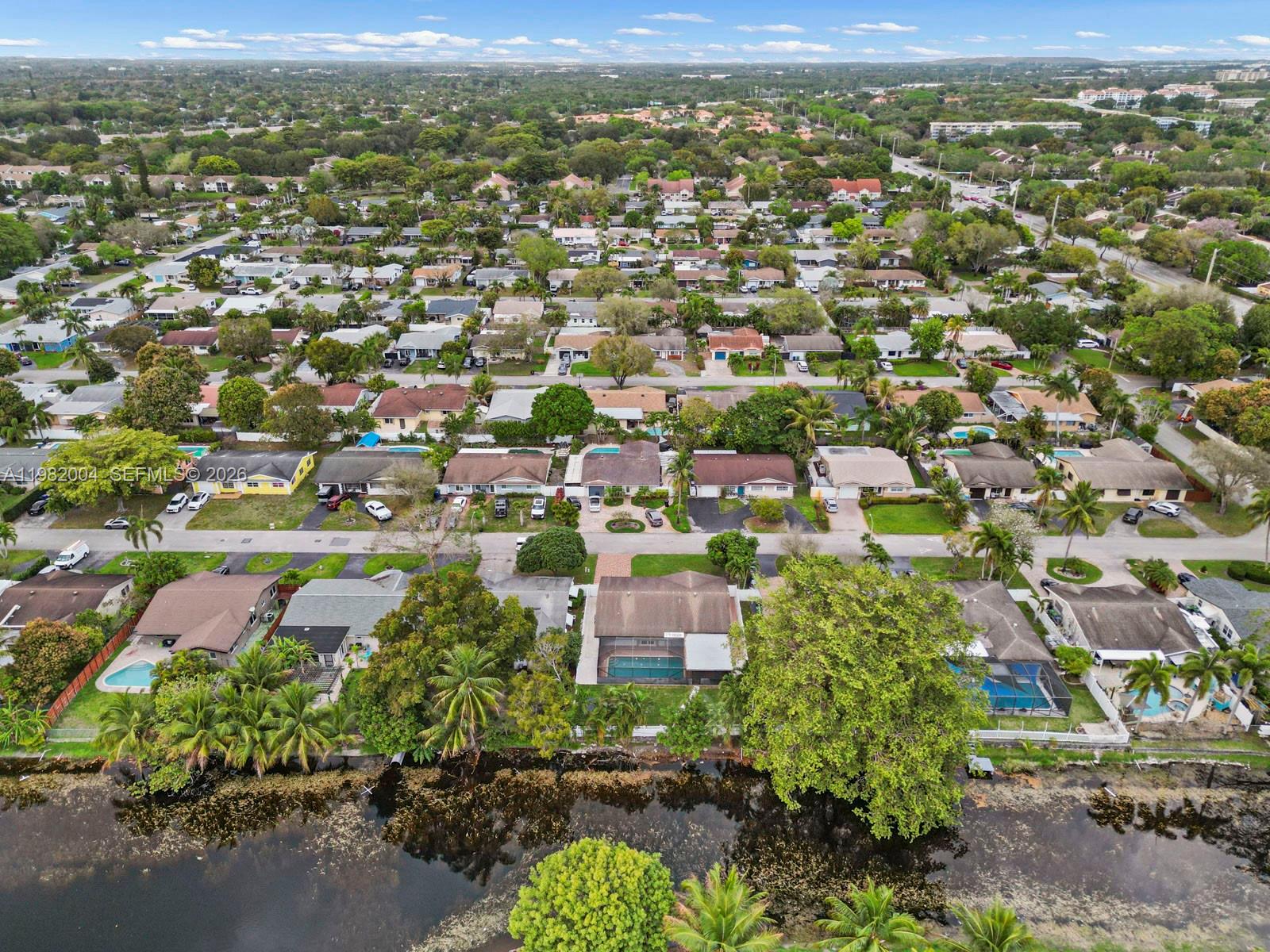 PALM-AIRE VILLAGE 2ND SEC - Residential