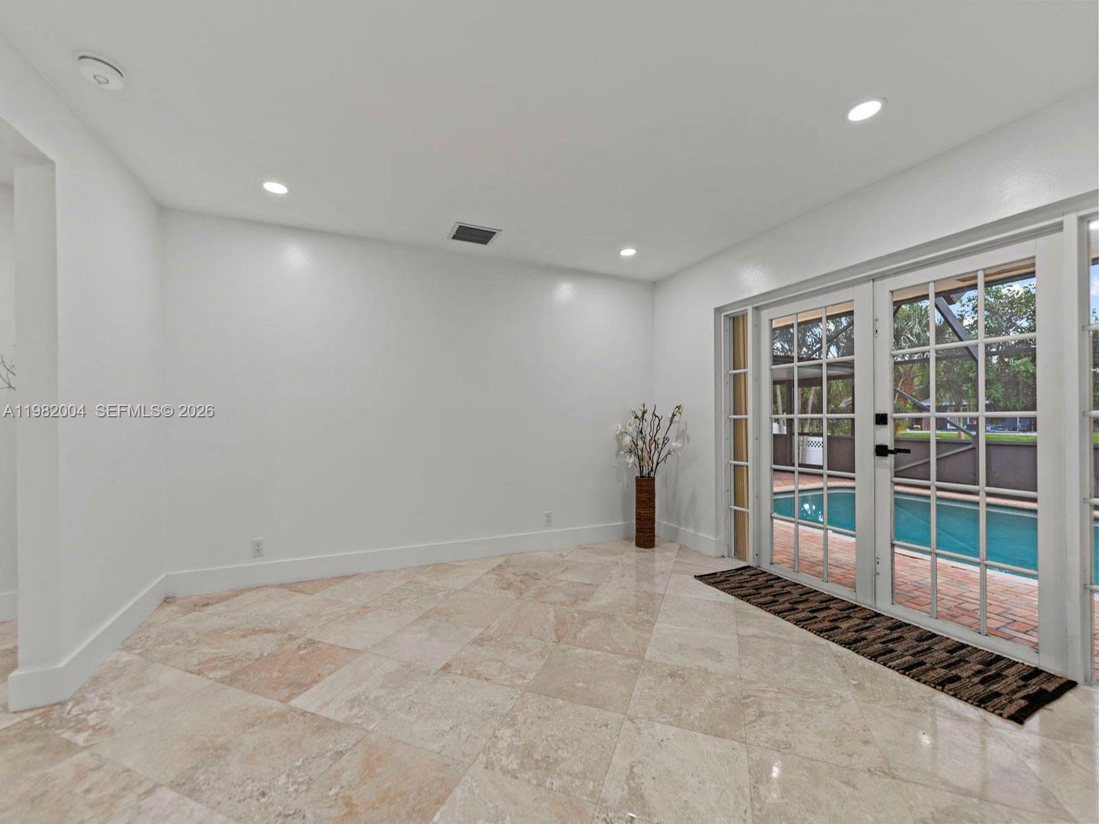 PALM-AIRE VILLAGE 2ND SEC - Residential