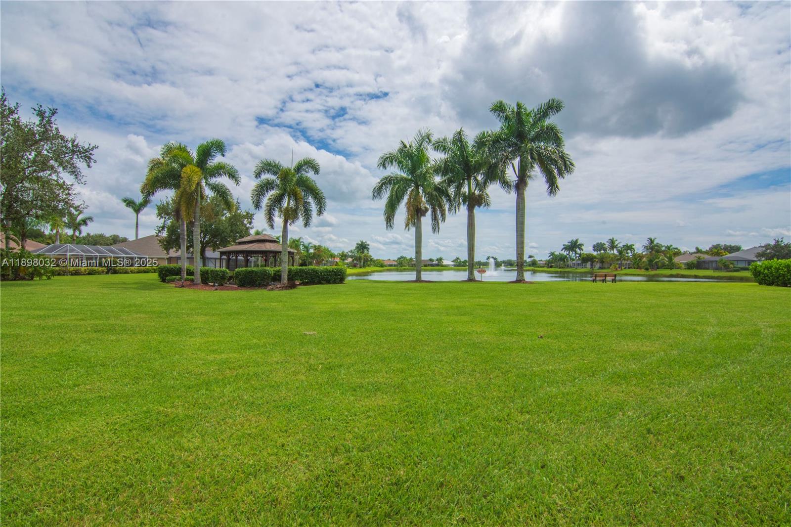 LEGEND LAKES PD PHASE II - Residential