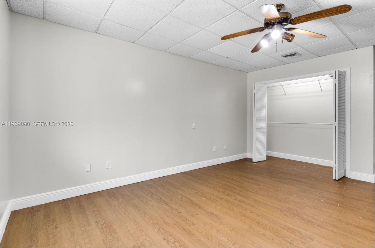 NARANJA LAKES CONDO NO 5 - Residential