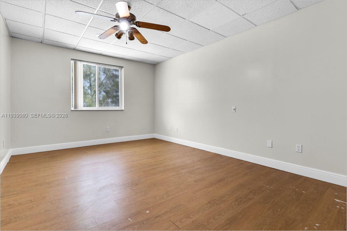 NARANJA LAKES CONDO NO 5 - Residential