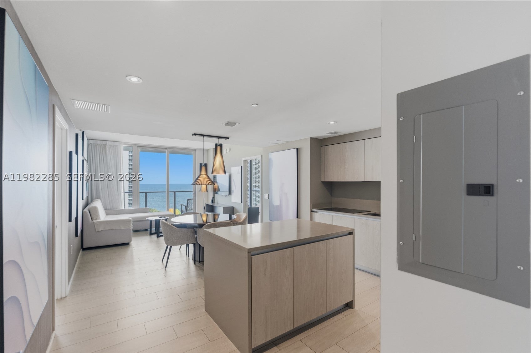 4010 S Ocean Dr R2005