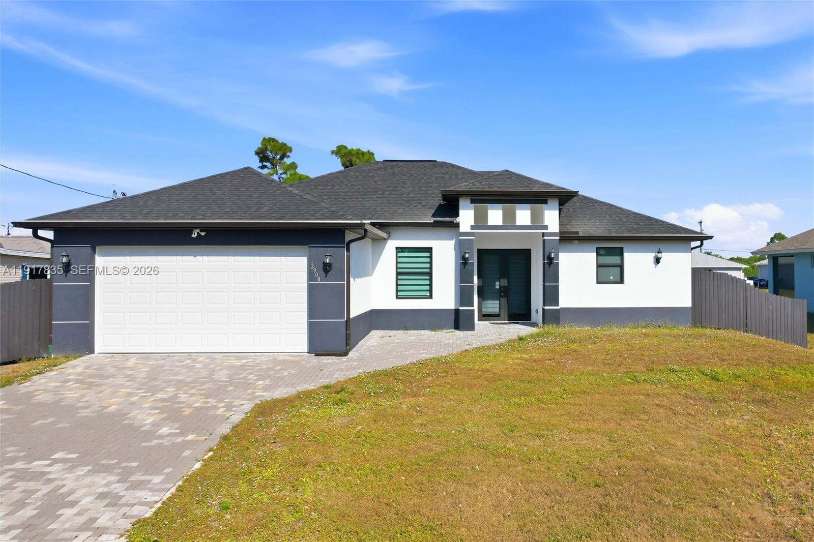 LEHIGH ACRES - Residential
