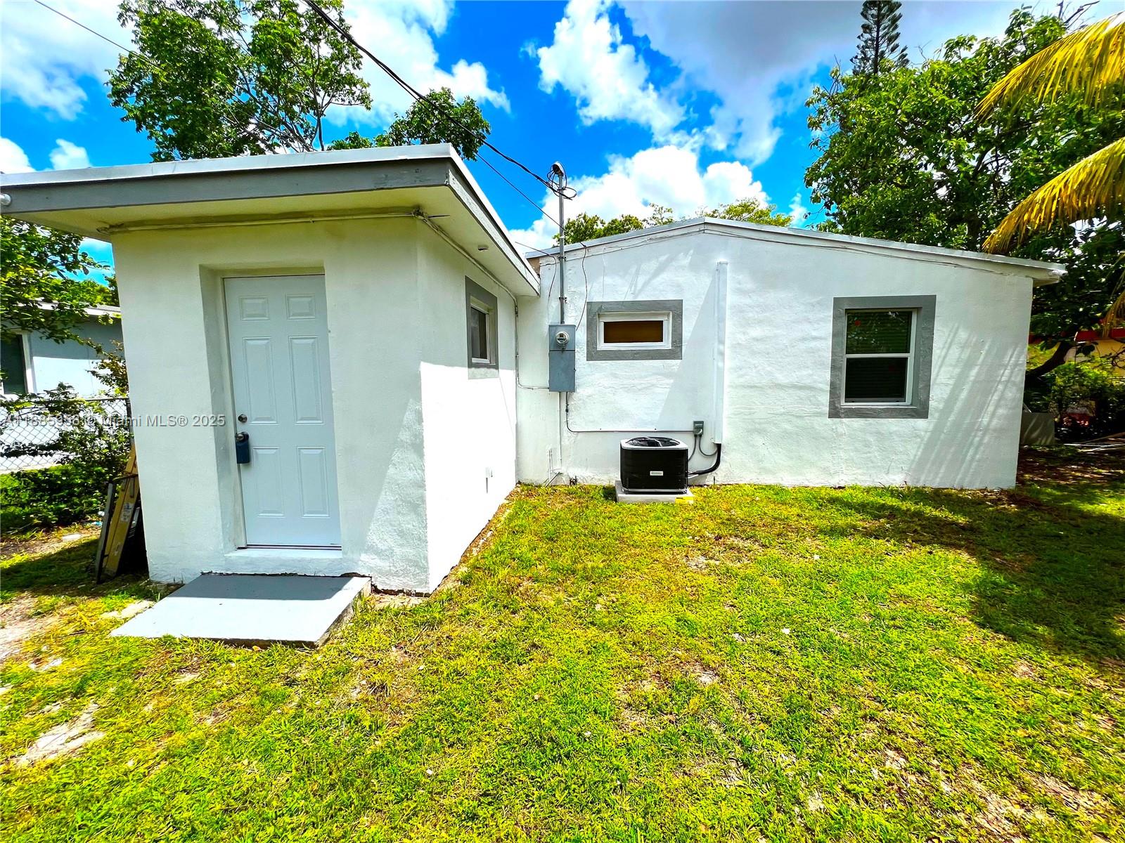 OVERBROOK SHORES NO-2 - Residential Lease