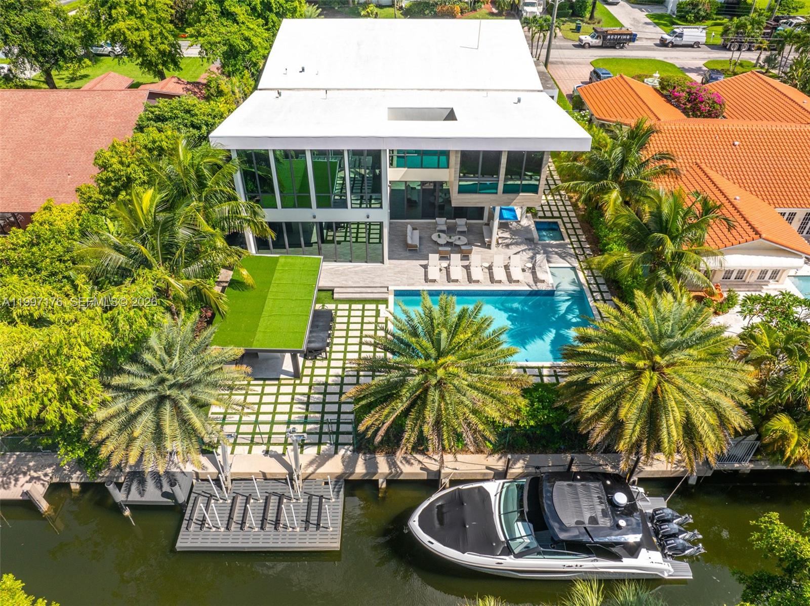 GOLDEN ISLES ESTATES - Residential