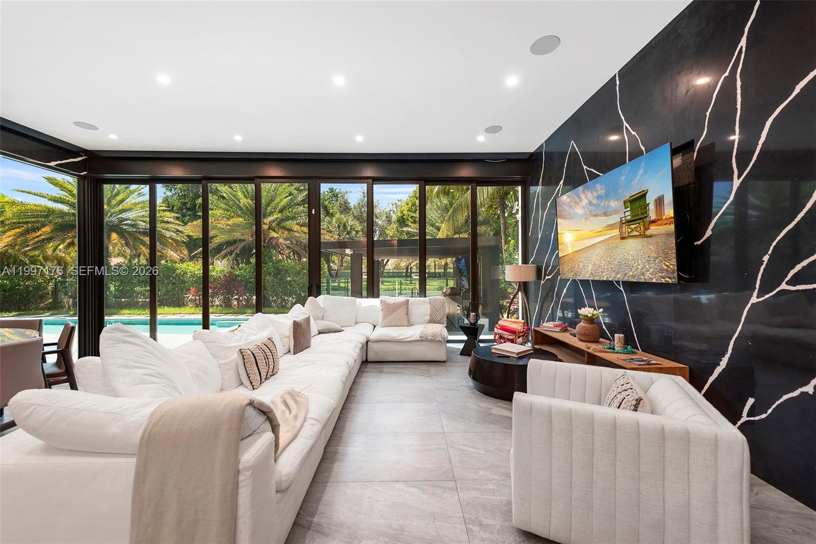 GOLDEN ISLES ESTATES - Residential