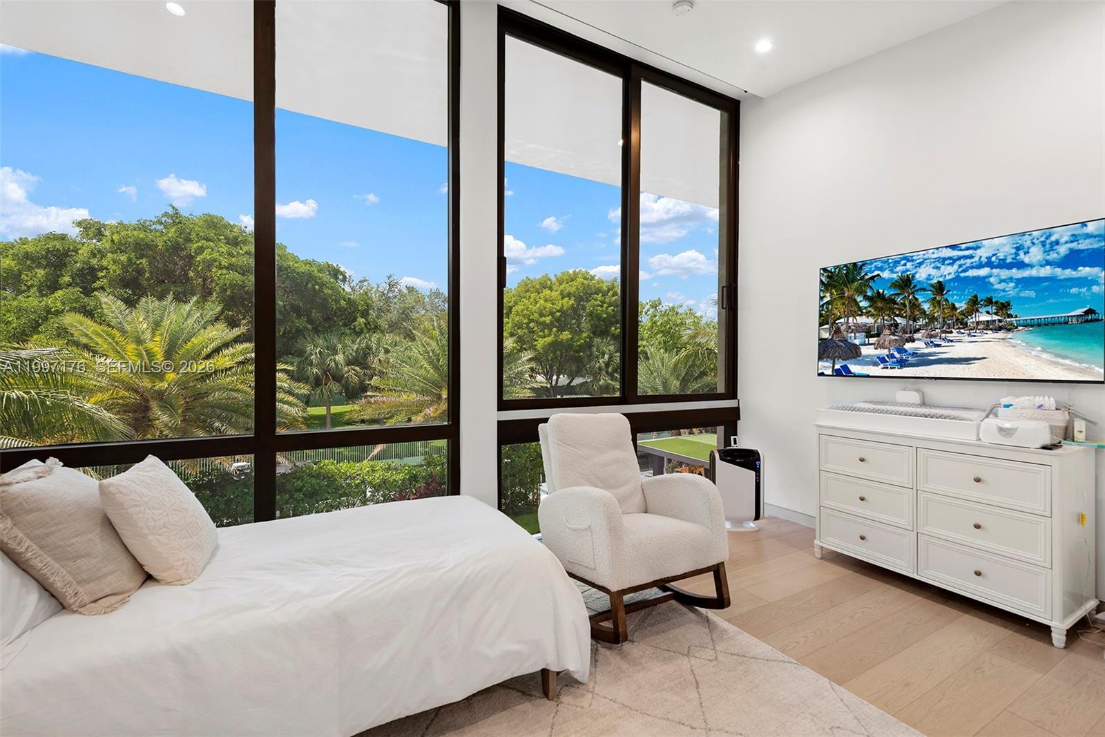 GOLDEN ISLES ESTATES - Residential