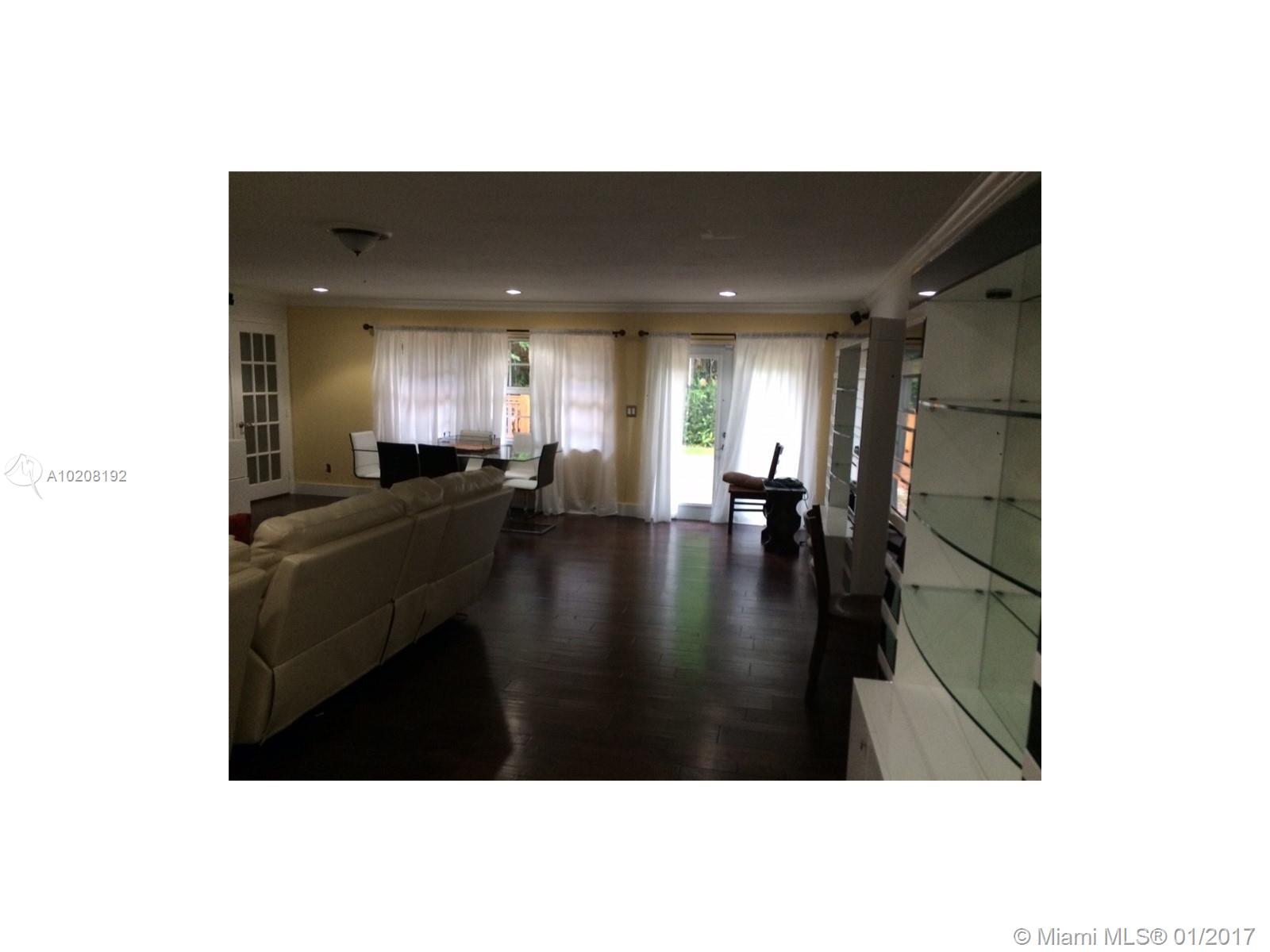 BRICKELL ESTATES - Residential Lease