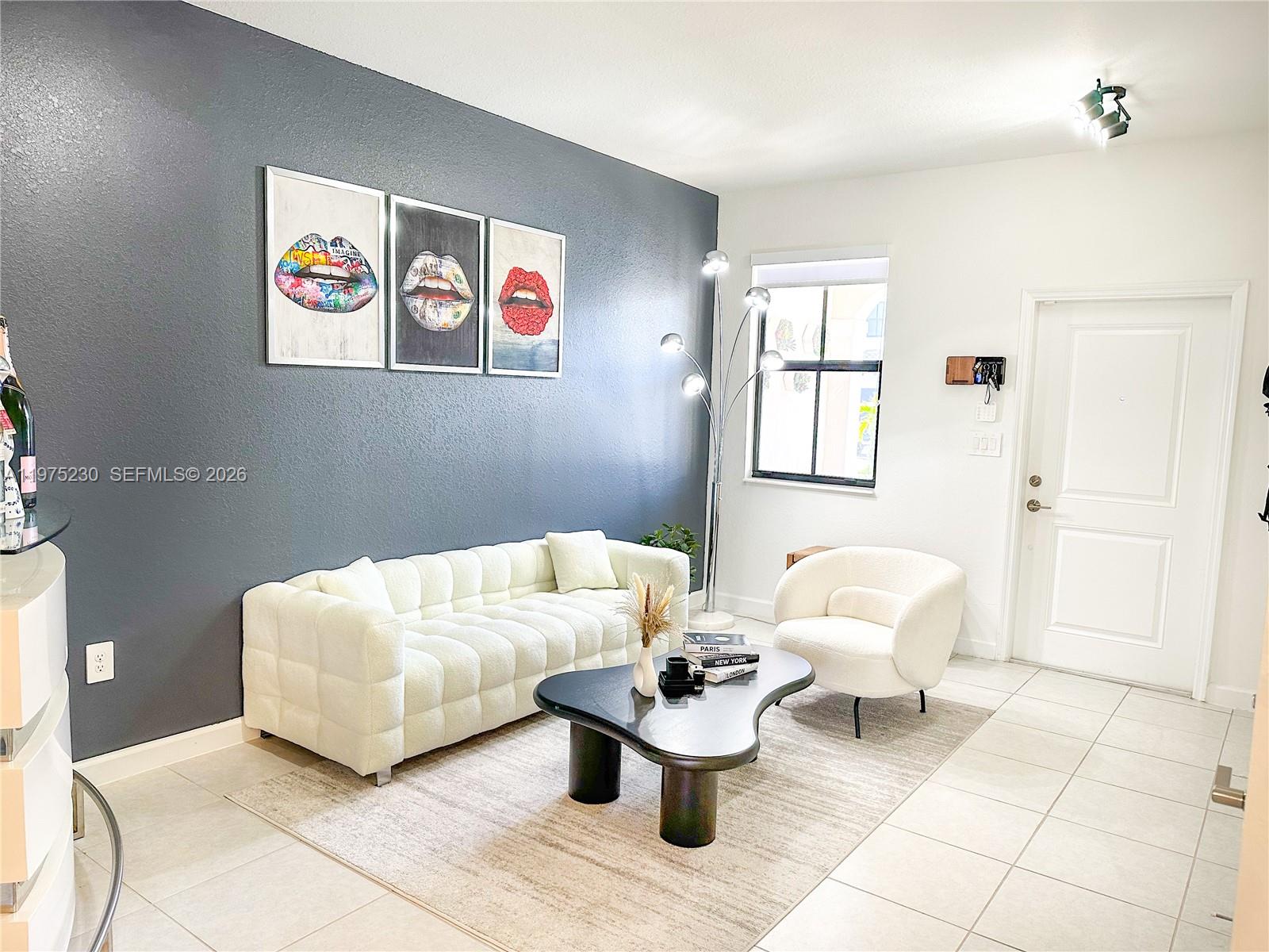 SILVER PALM RESIDENTIAL H - Residential