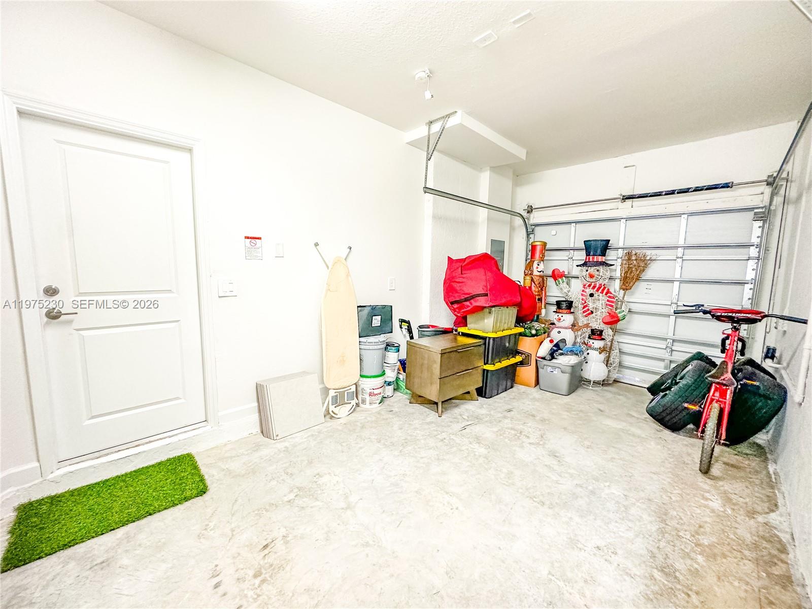 SILVER PALM RESIDENTIAL H - Residential