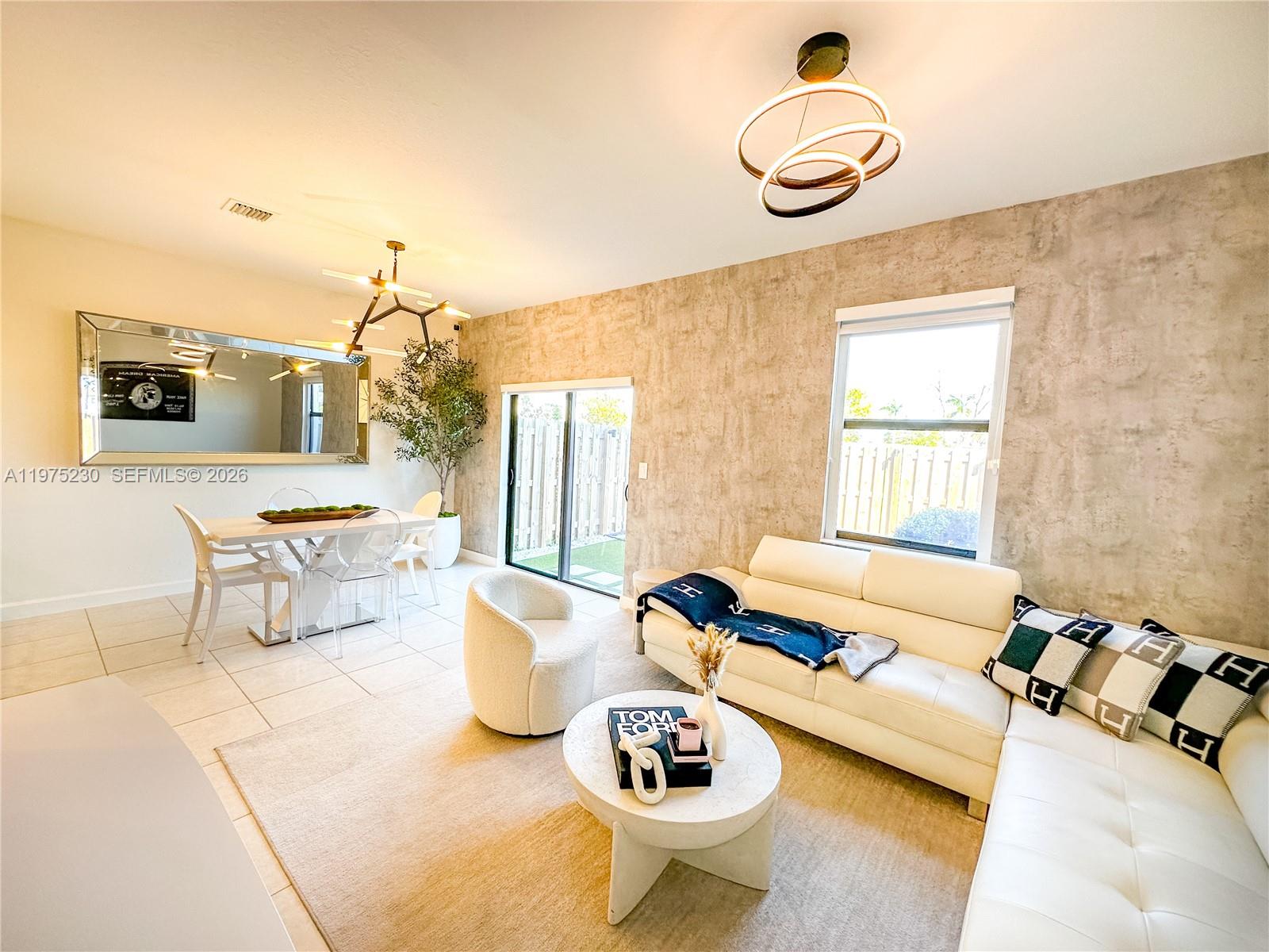 SILVER PALM RESIDENTIAL H - Residential