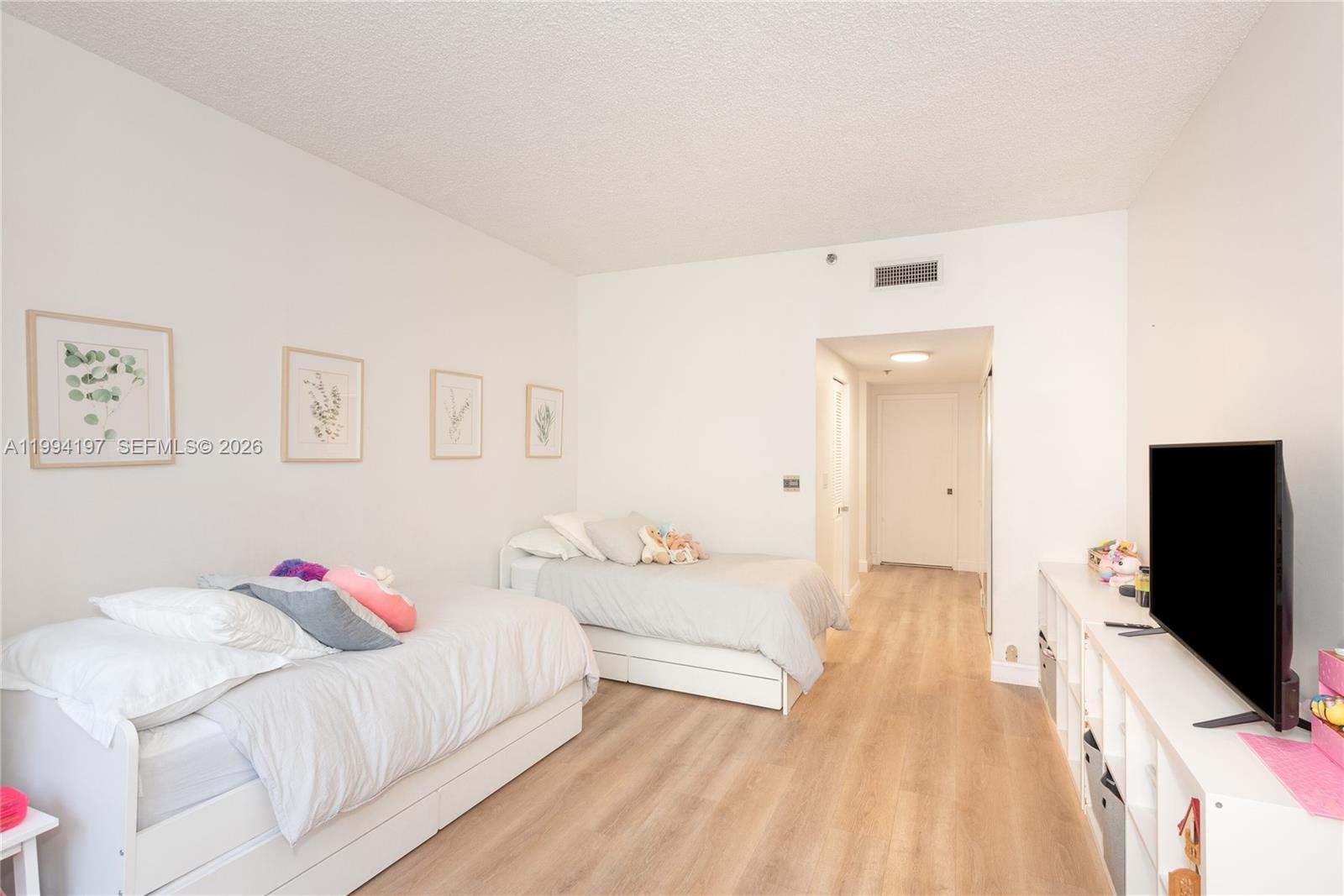 KEY COLONY NO 2 CONDO - Residential Lease