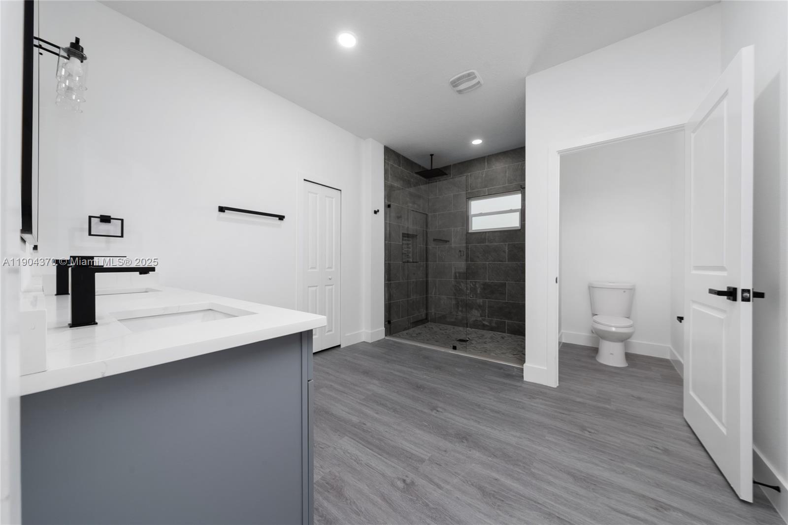 PORT MALABAR UNIT 30 - Residential