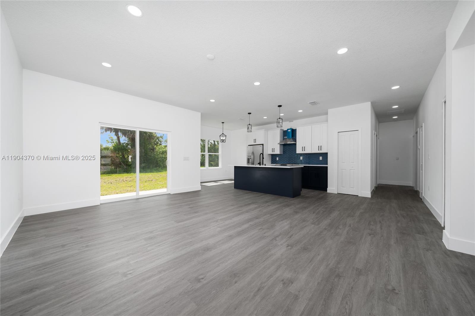 3270 Framinghan Ave SW