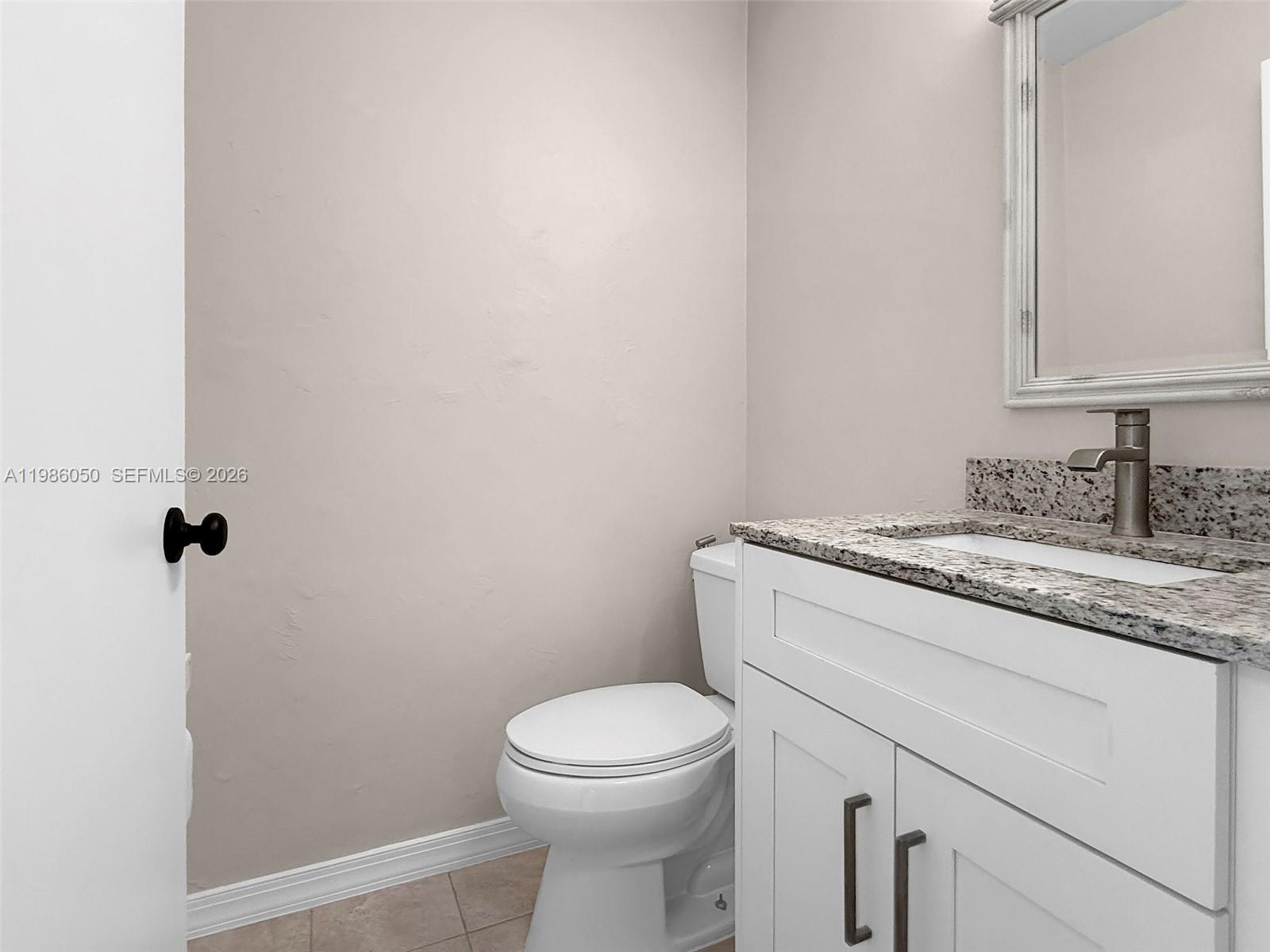 AMARETTO - Residential Lease