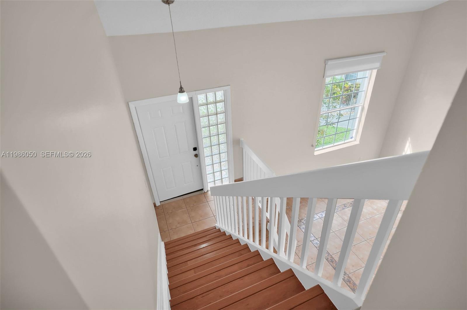 AMARETTO - Residential Lease