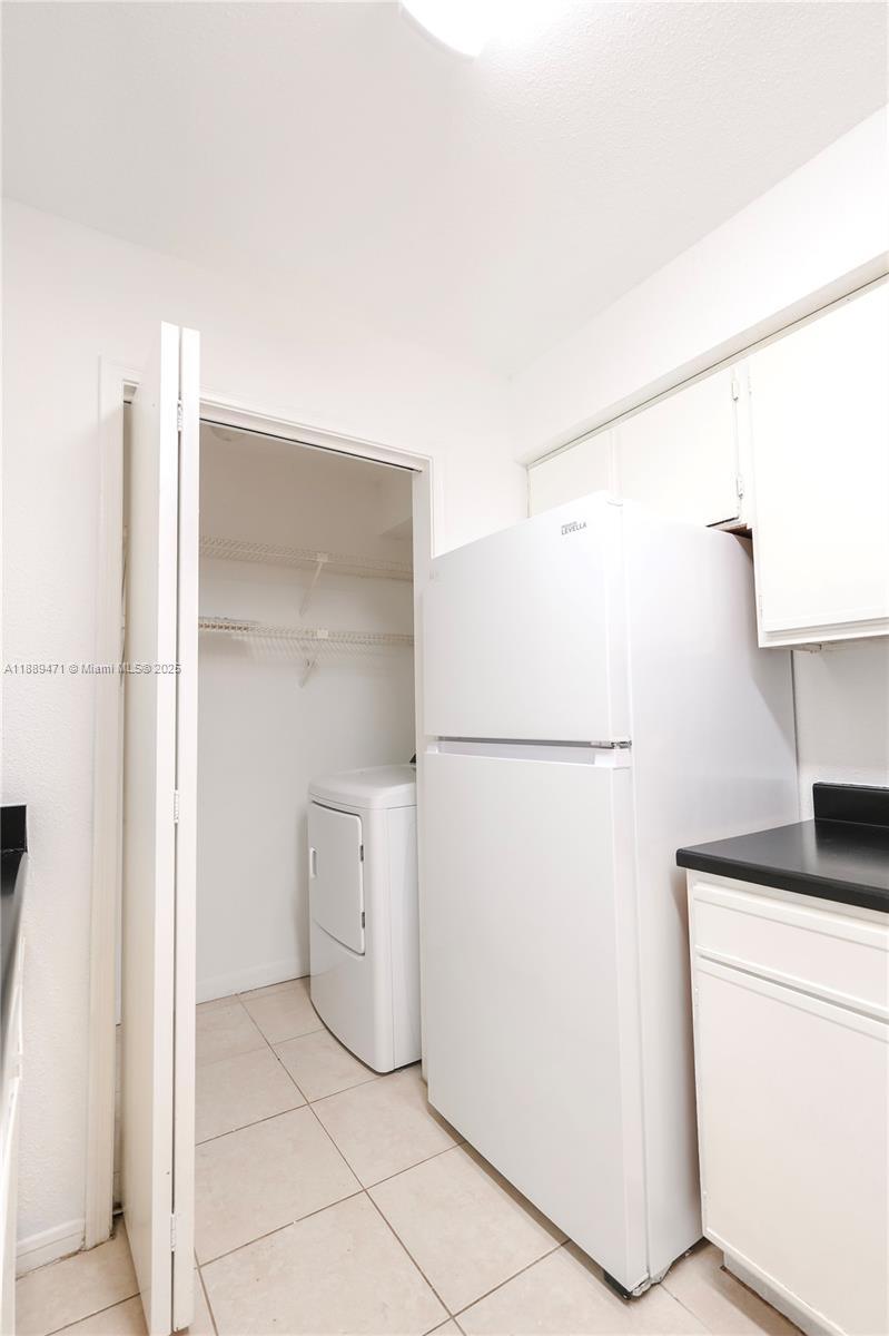 SAVANNAH AT RIVERSIDE CON - Residential Lease