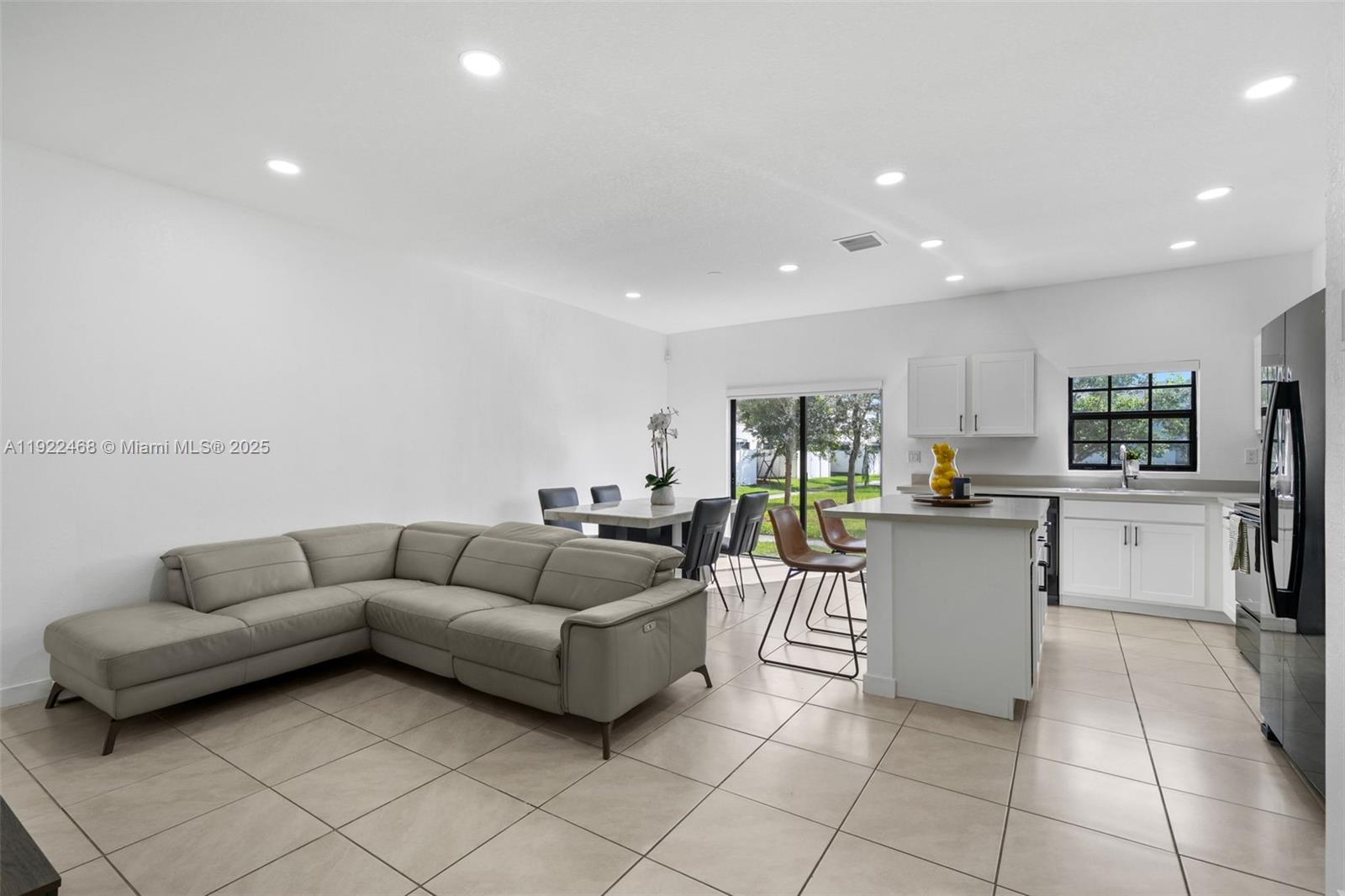 REGAL PALM SUBDIVISION - Residential