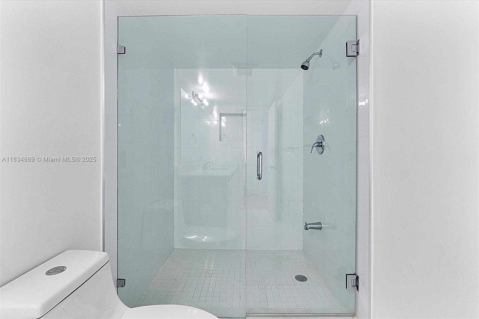 SOUTHPOINT CONDO - Residential