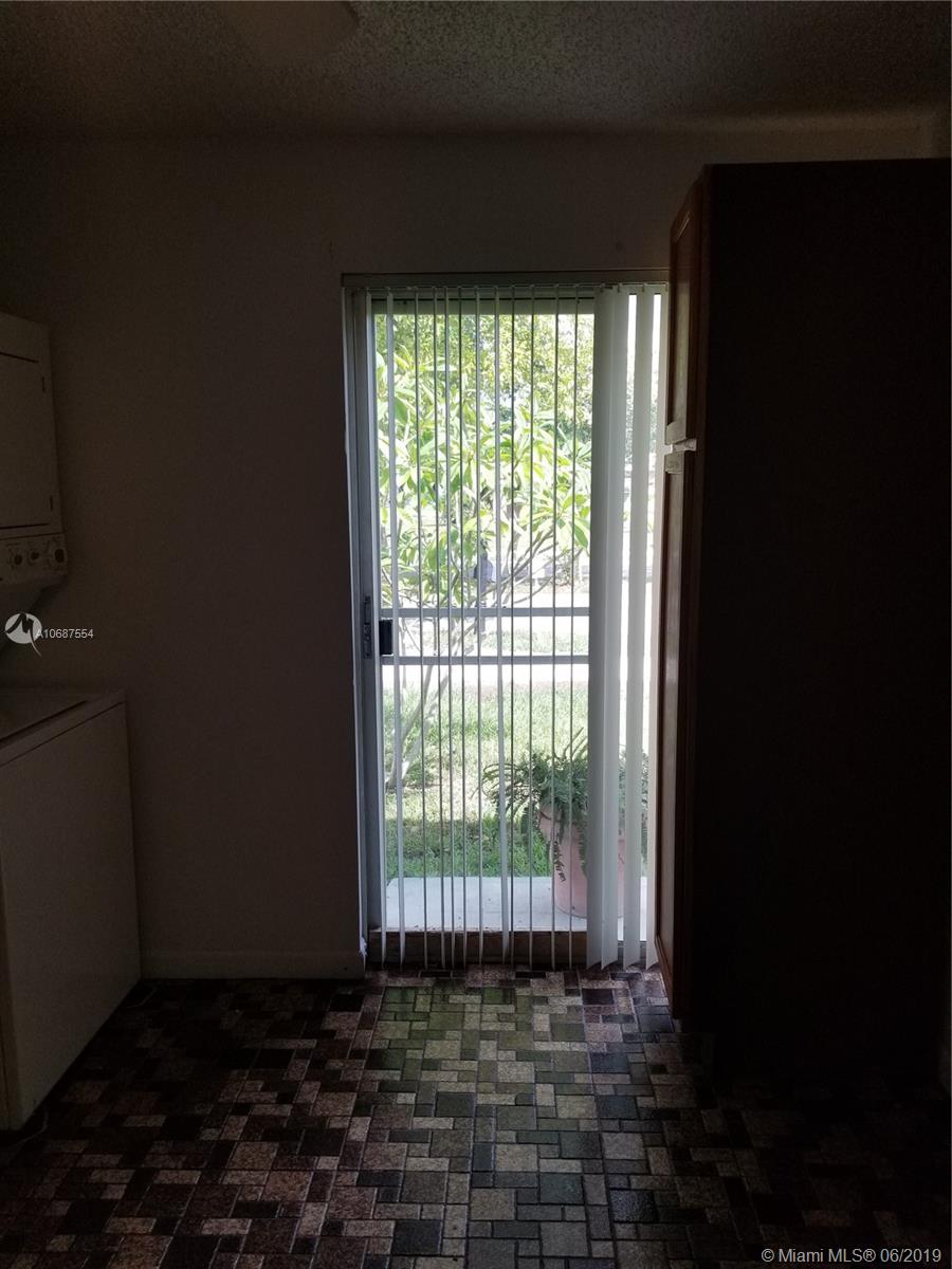 HOLLYWOOD BEACH GARDENS 1 - Residential Lease