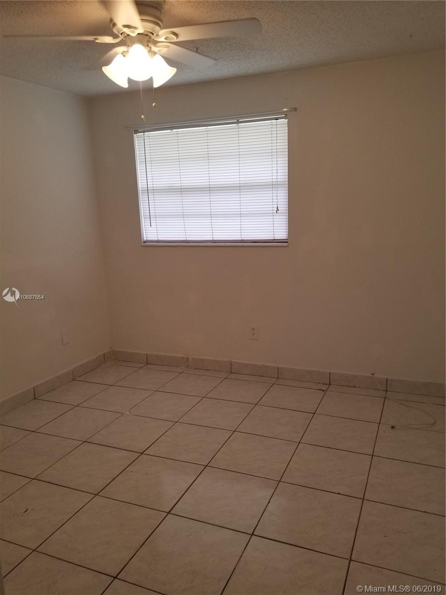 HOLLYWOOD BEACH GARDENS 1 - Residential Lease