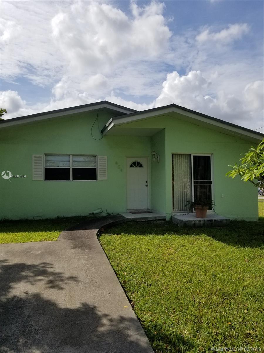 HOLLYWOOD BEACH GARDENS 1 - Residential Lease