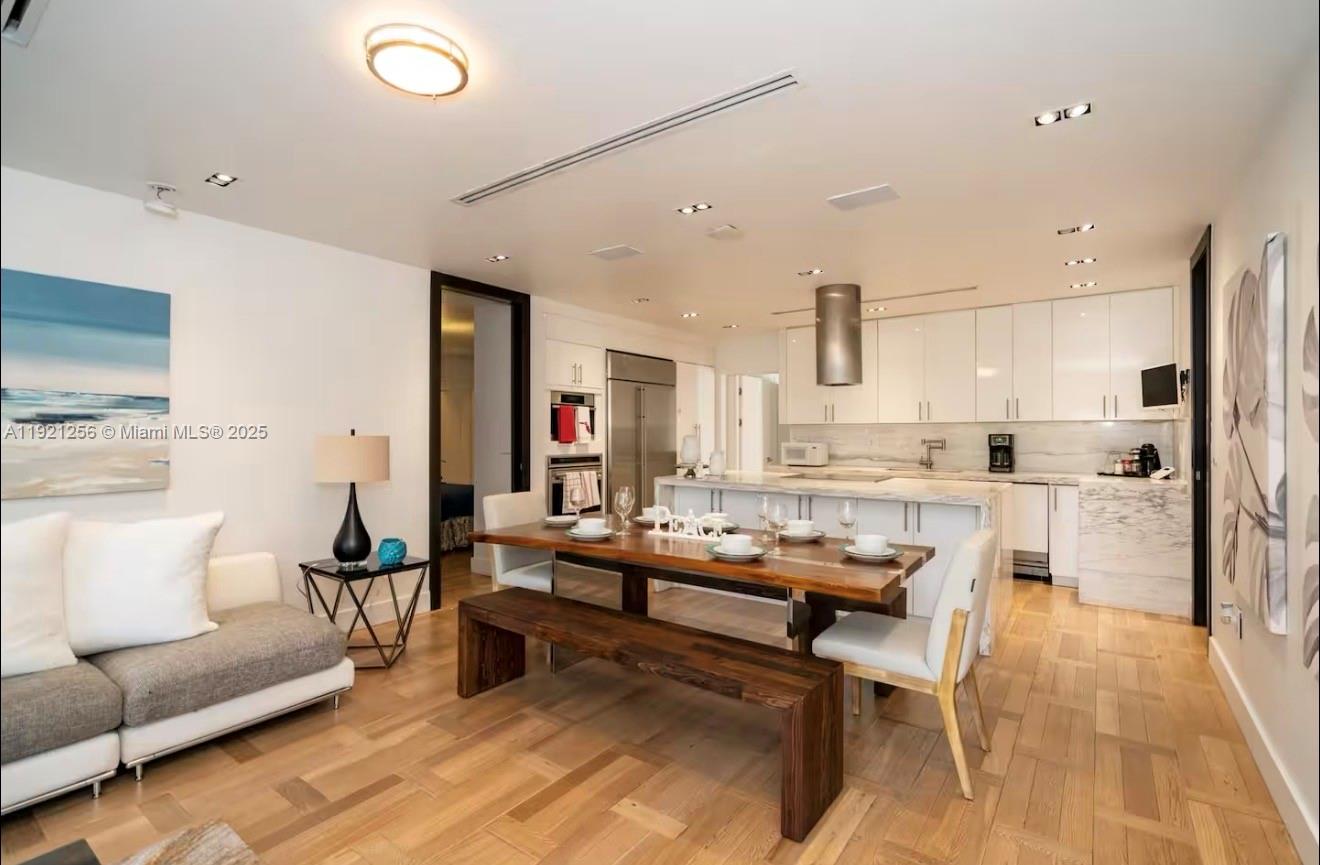 BRICKELL FLAGLER - Residential Lease